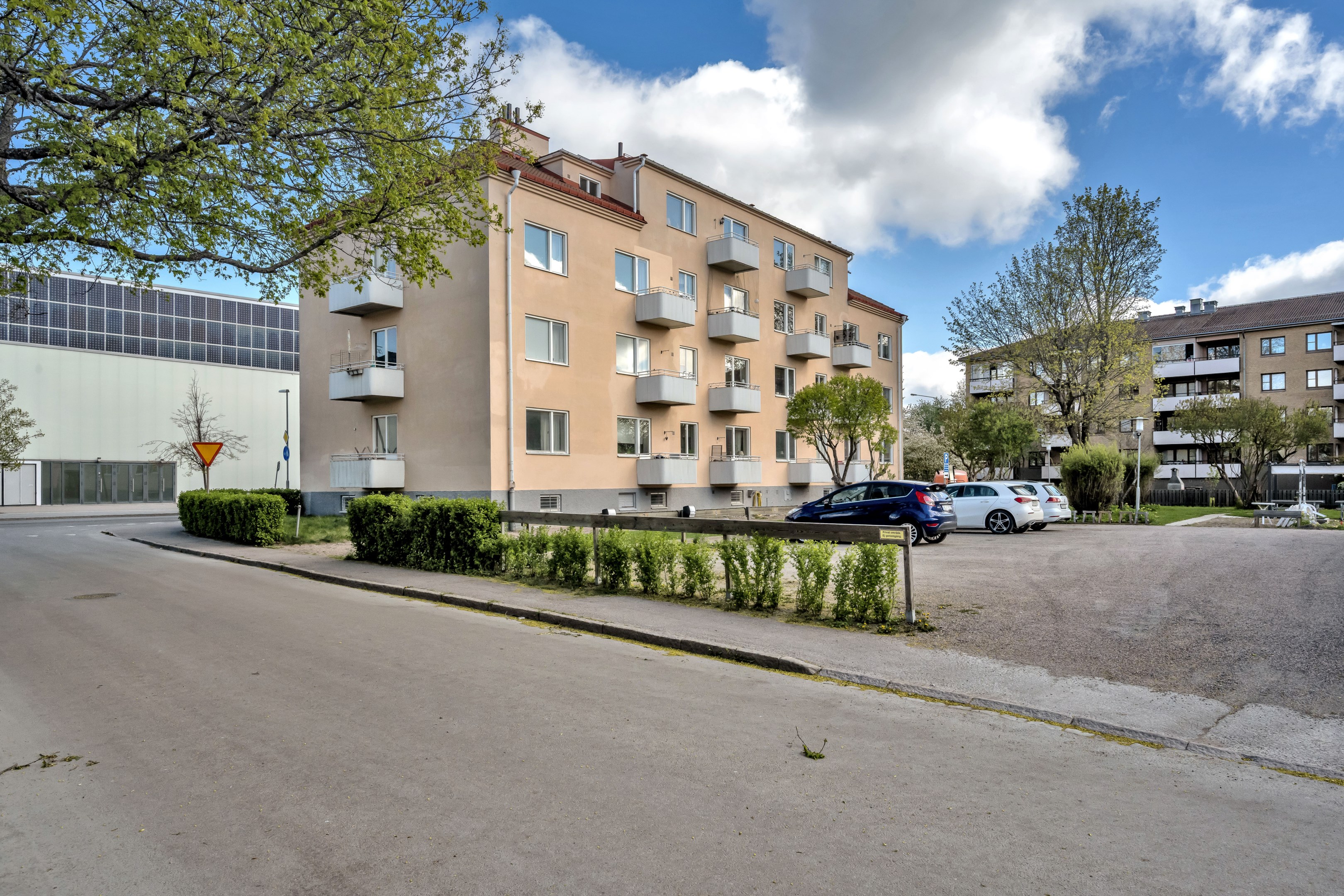 Bostadsbild från Gamla Uppsalagatan 5, Till salu i Svartbäcken, Uppsala
