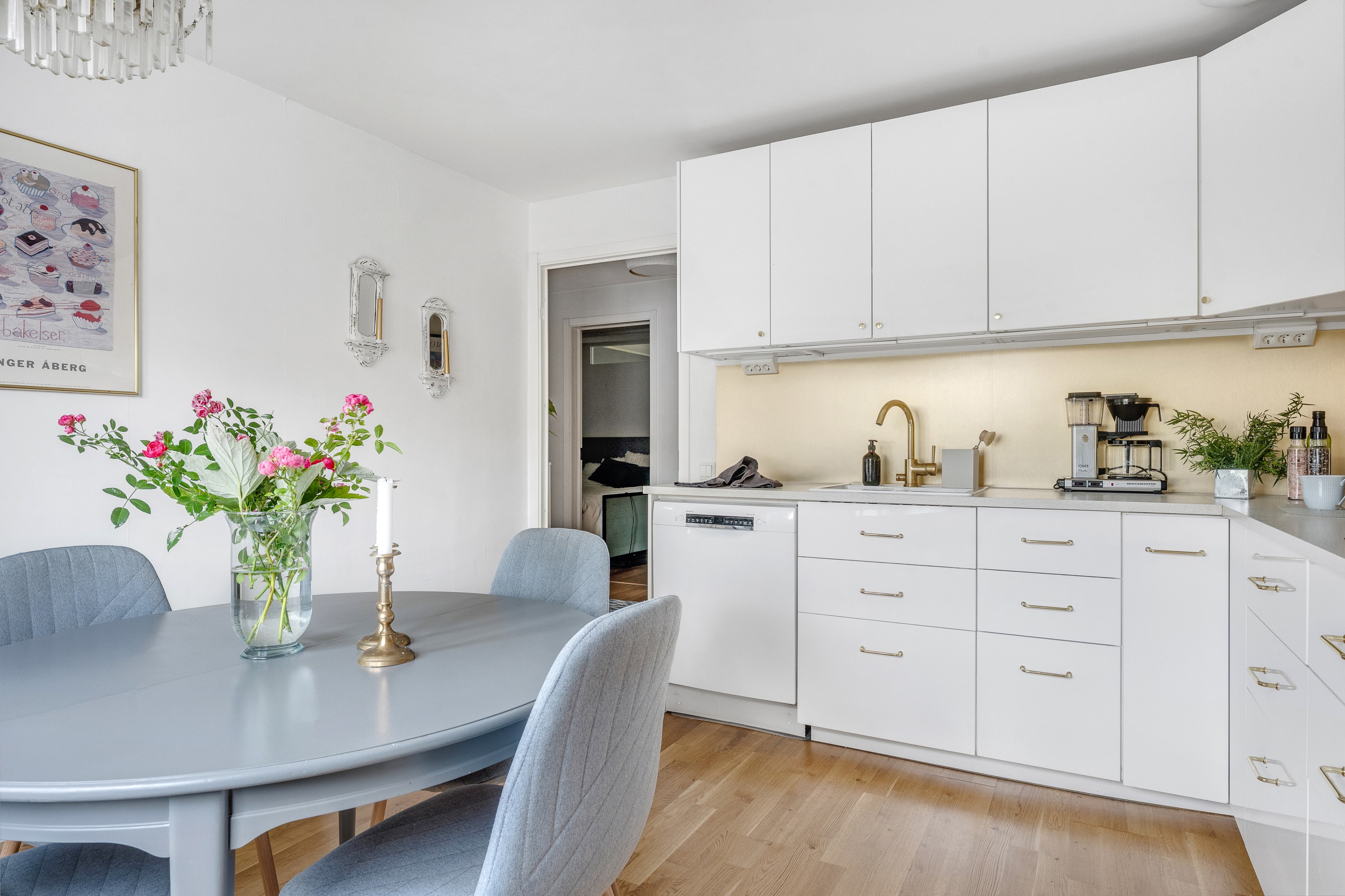 Bostadsbild från Svartbäcksgatan 43E, Till salu i Centrum, Uppsala