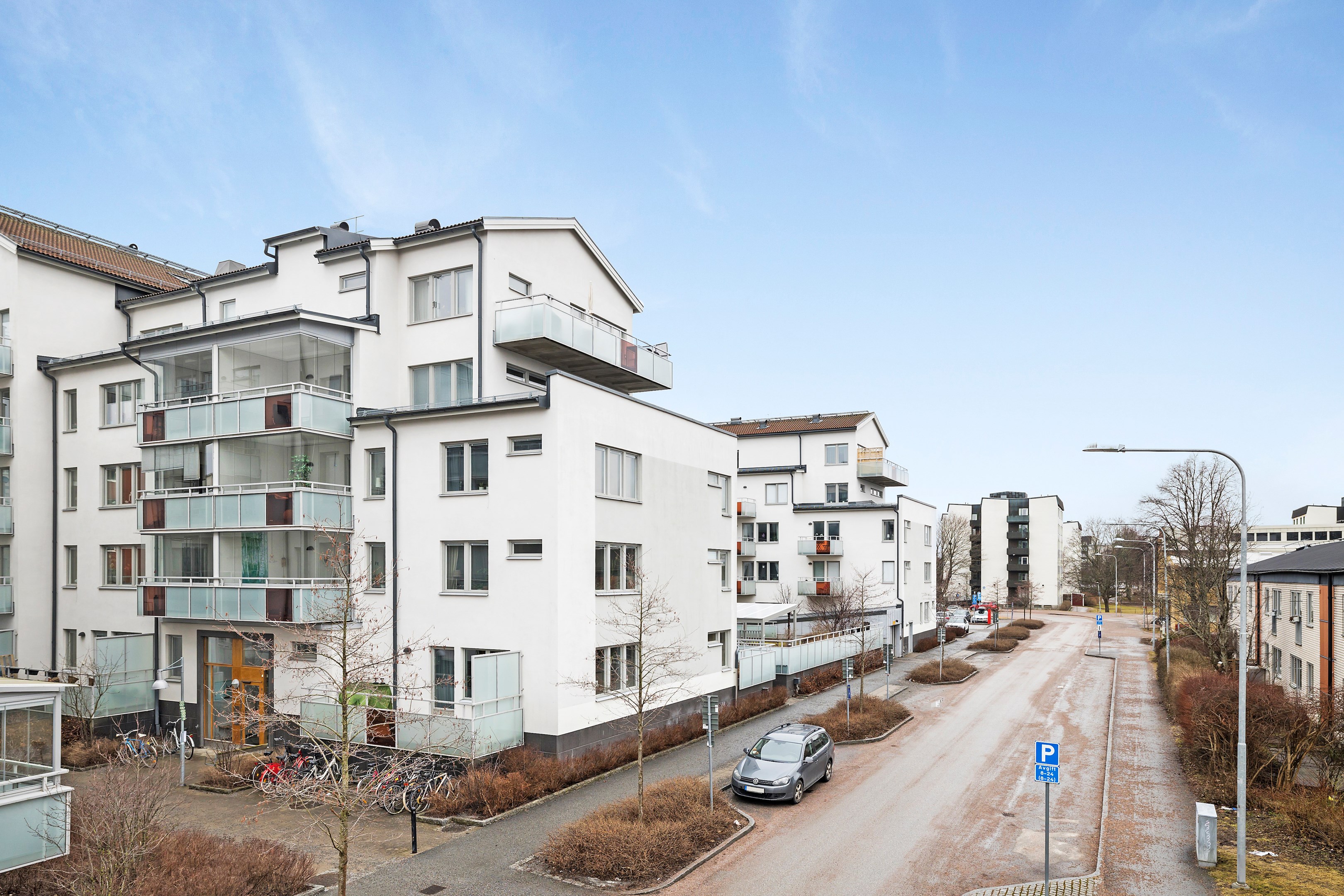 Bostadsbild från Råbyvägen 24, Till salu i Kapellgärdet, Uppsala