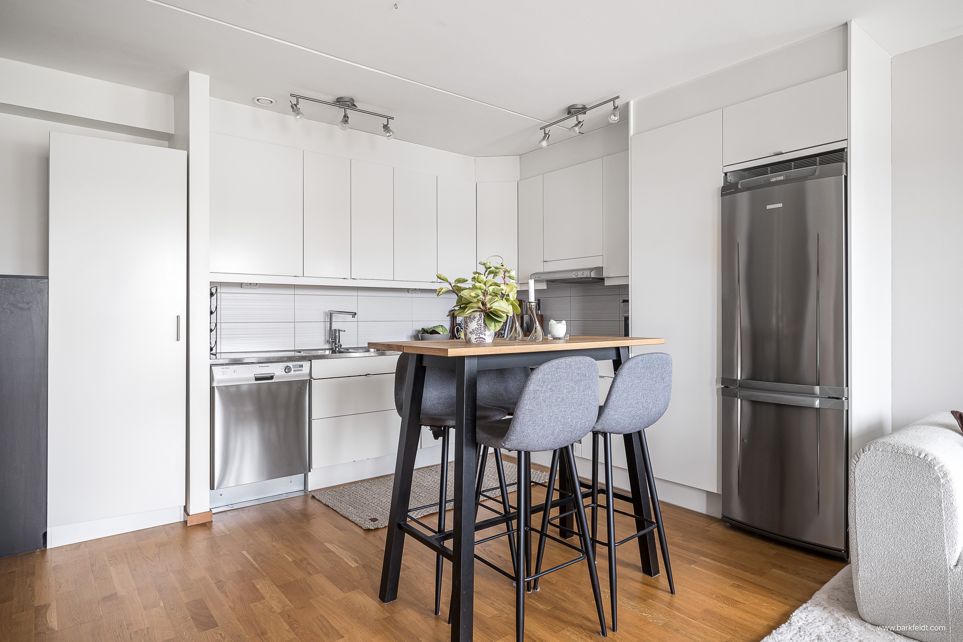 Bostadsbild från Råbyvägen 24, Till salu i Kapellgärdet, Uppsala
