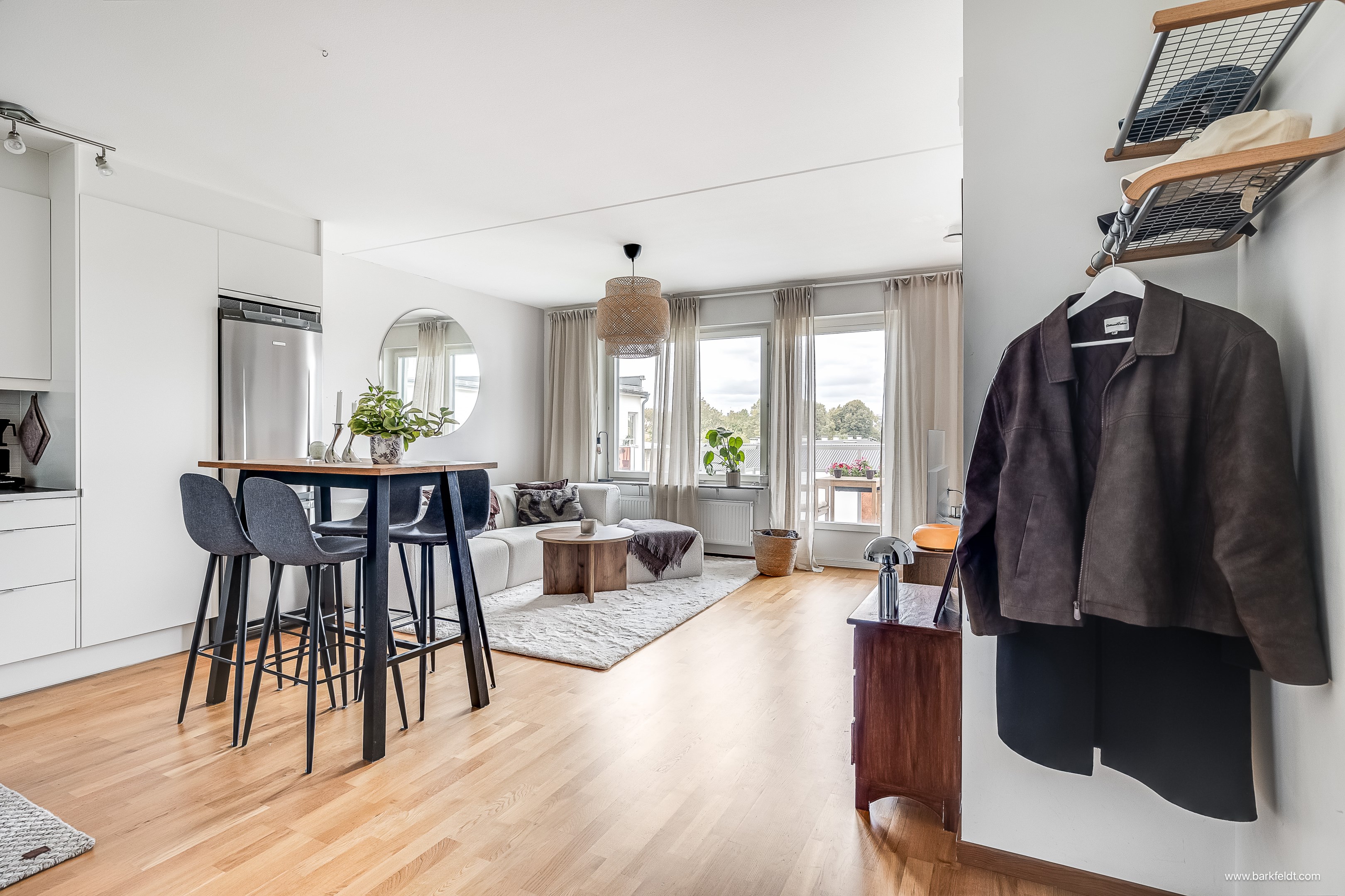 Bostadsbild från Råbyvägen 24, Till salu i Kapellgärdet, Uppsala