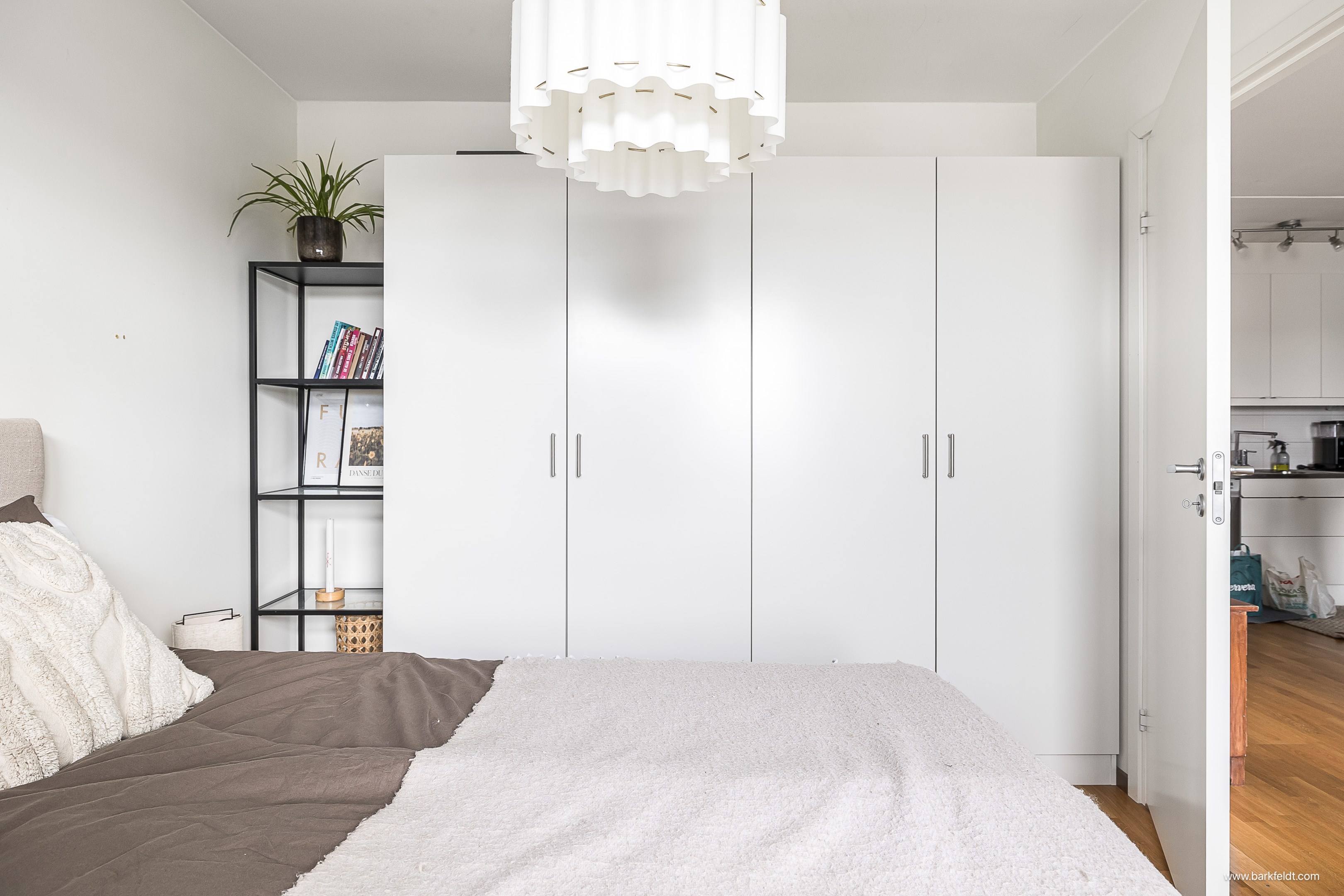 Bostadsbild från Råbyvägen 24, Till salu i Kapellgärdet, Uppsala