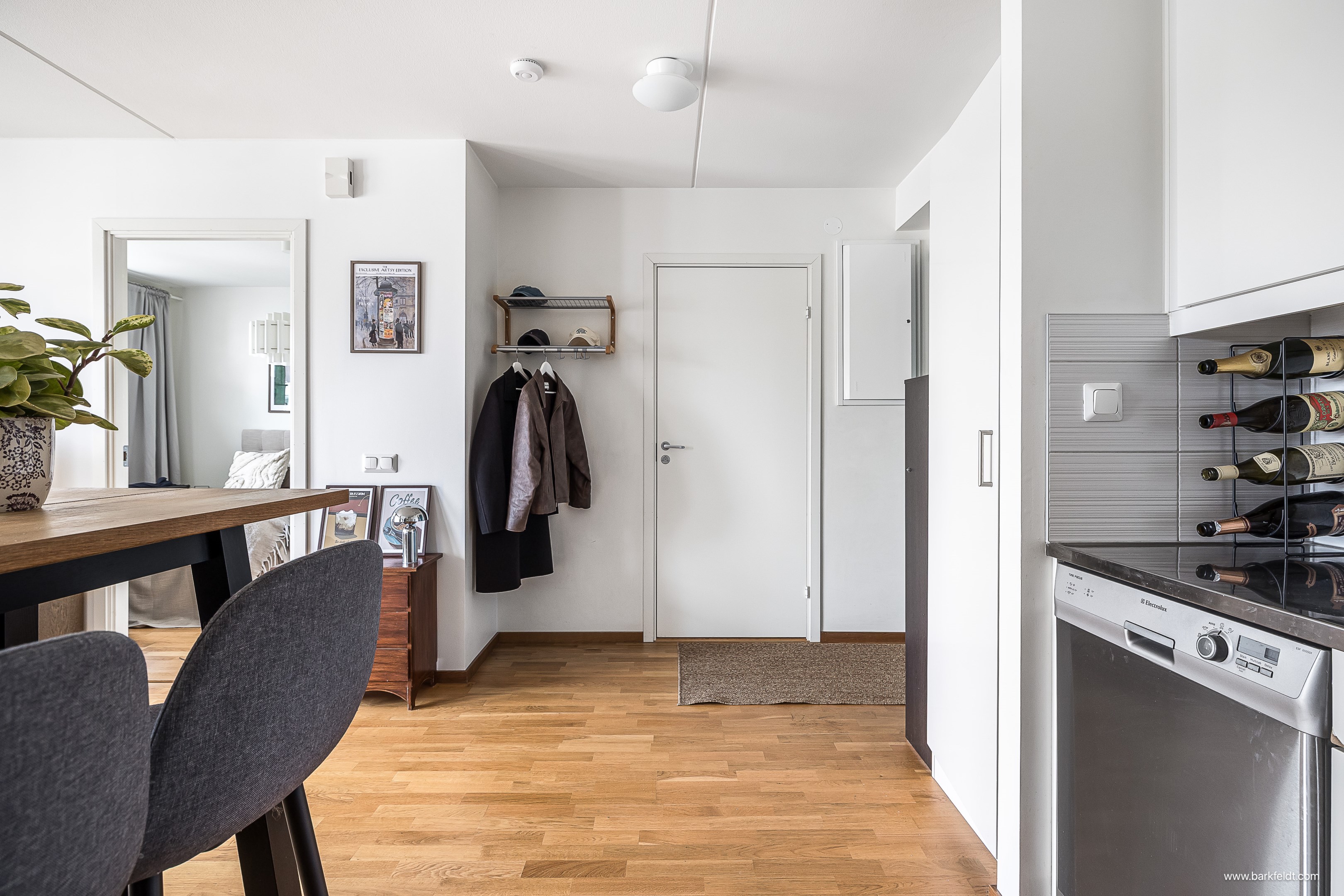 Bostadsbild från Råbyvägen 24, Till salu i Kapellgärdet, Uppsala
