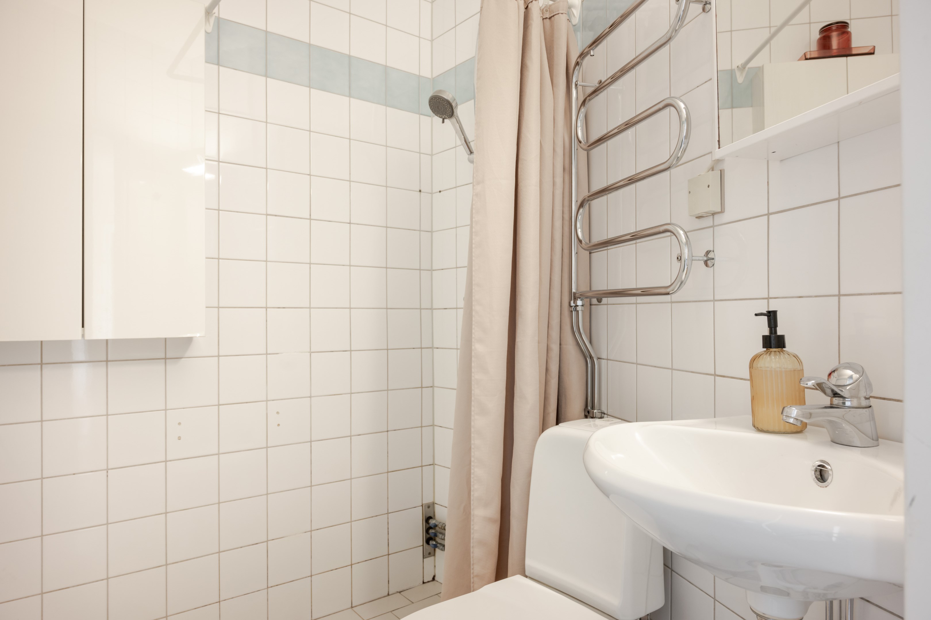 Bostadsbild från Tellusborgsvägen 33, 4 tr, Till salu i Midsommarkransen, Stockholm