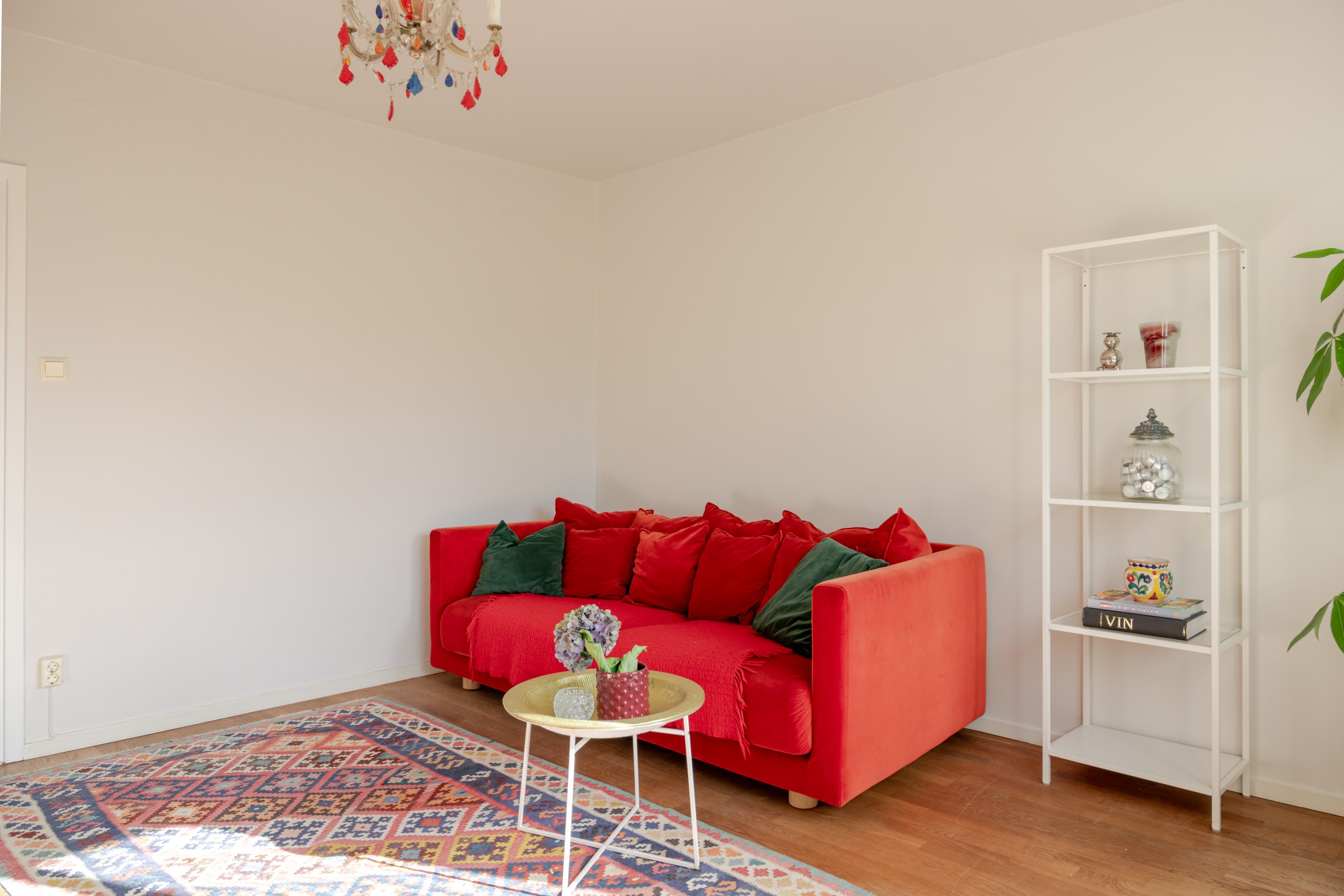 Bostadsbild från Tellusborgsvägen 33, 4 tr, Till salu i Midsommarkransen, Stockholm
