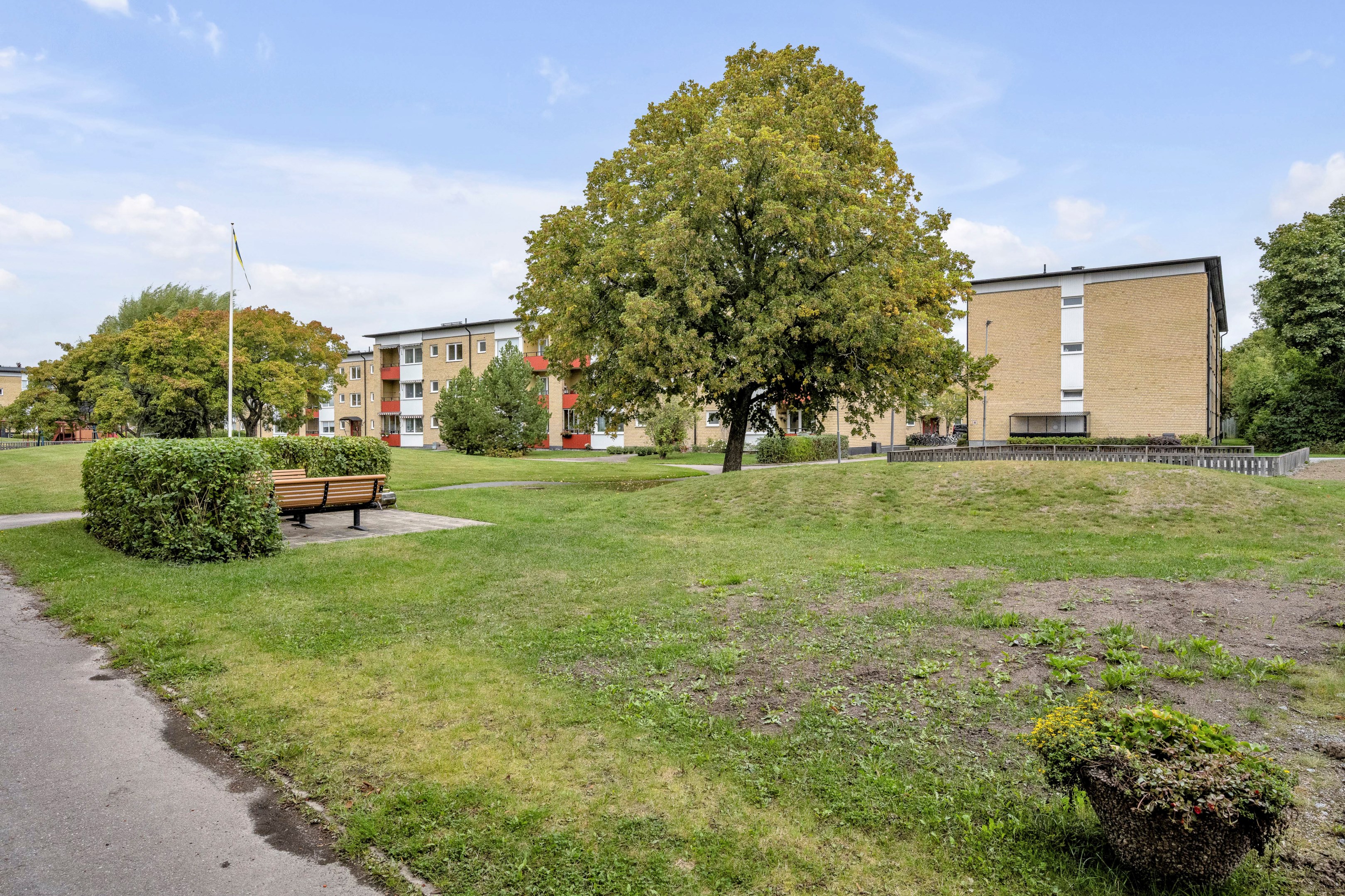 Bostadsbild från Stagneliusgatan 13, Till salu i Löten, Uppsala