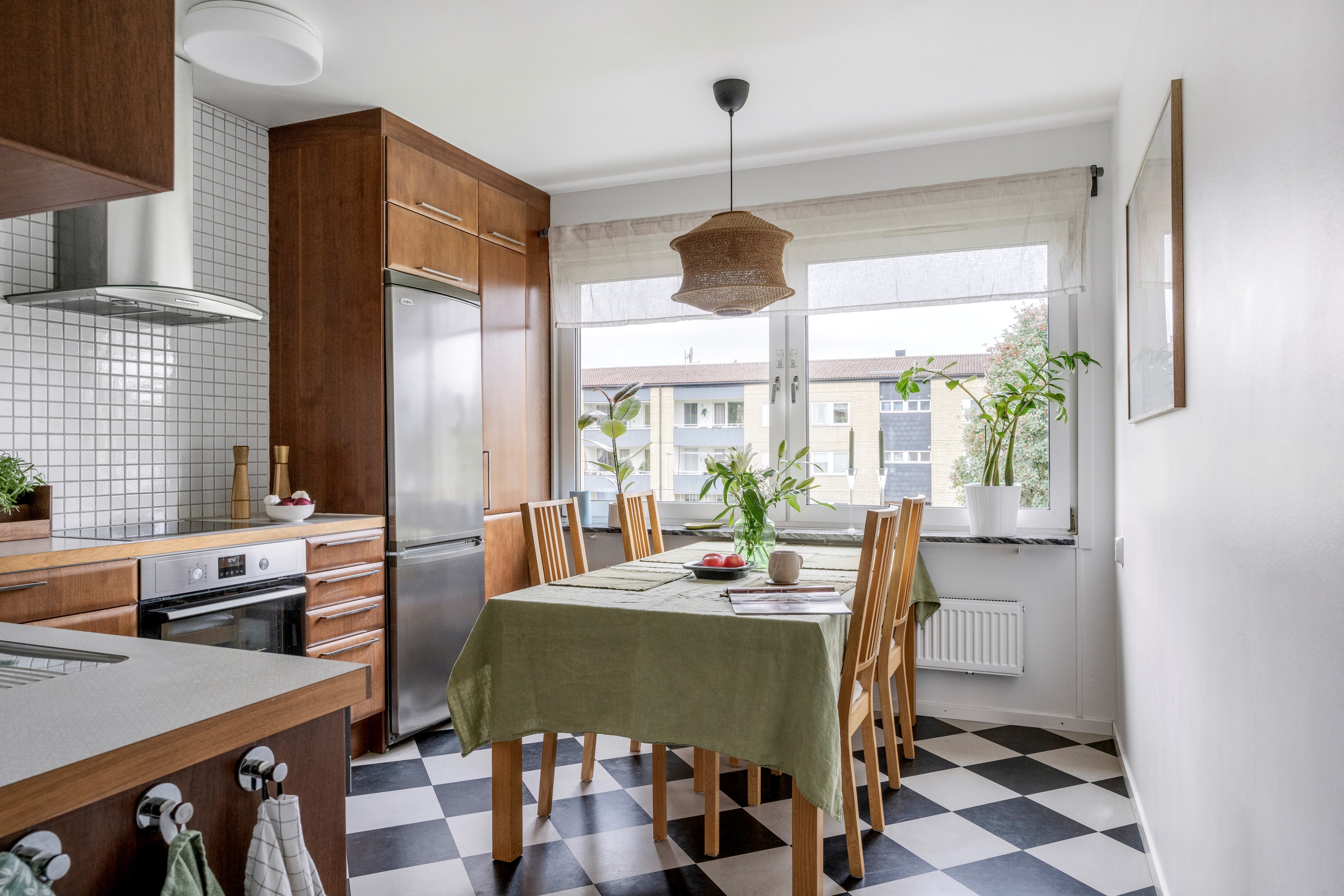 Bostadsbild från Stagneliusgatan 13, Till salu i Löten, Uppsala