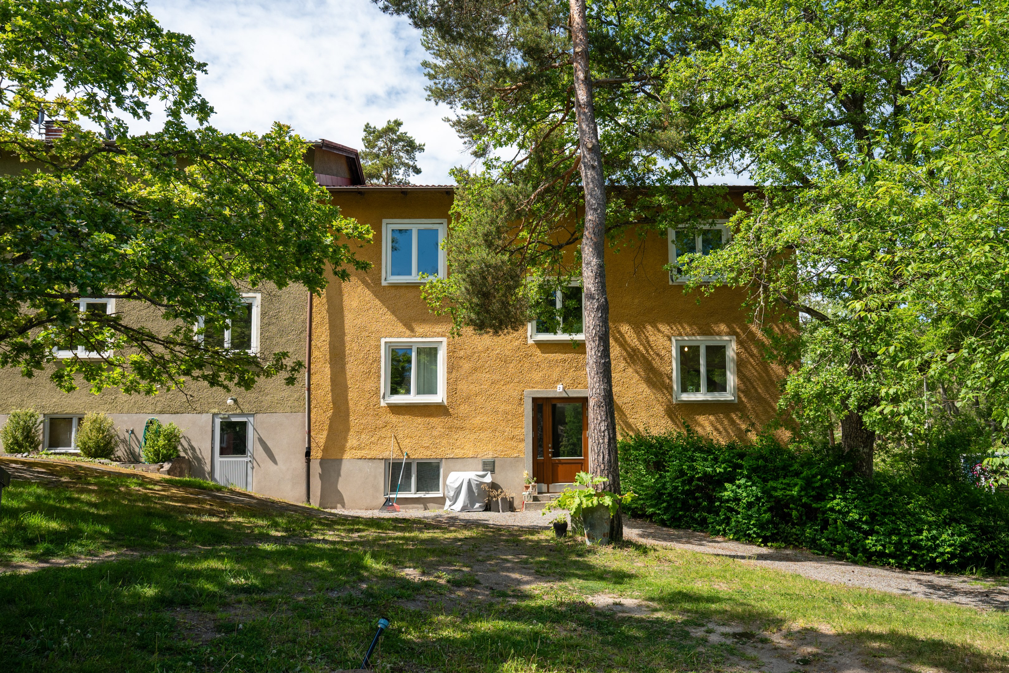 Bostadsbild från Mellanbergsvägen 2, Till salu i Tollare, Nacka