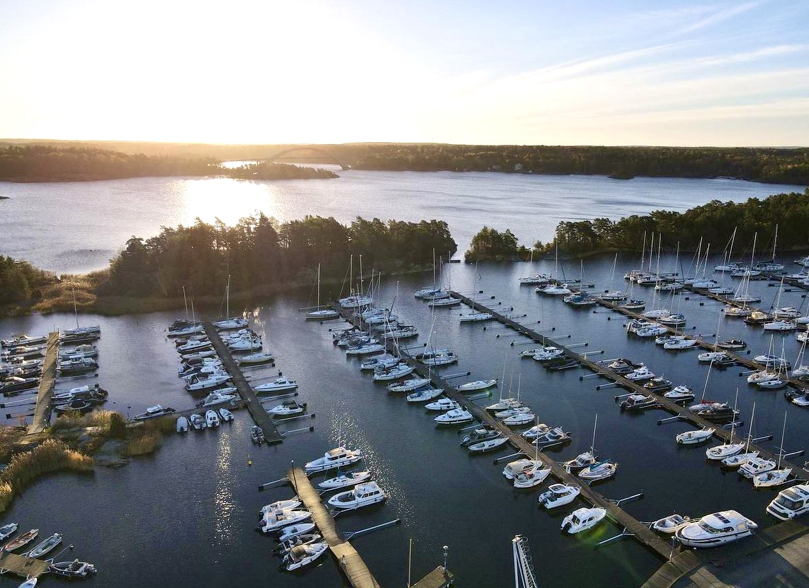 Bullandö Marina