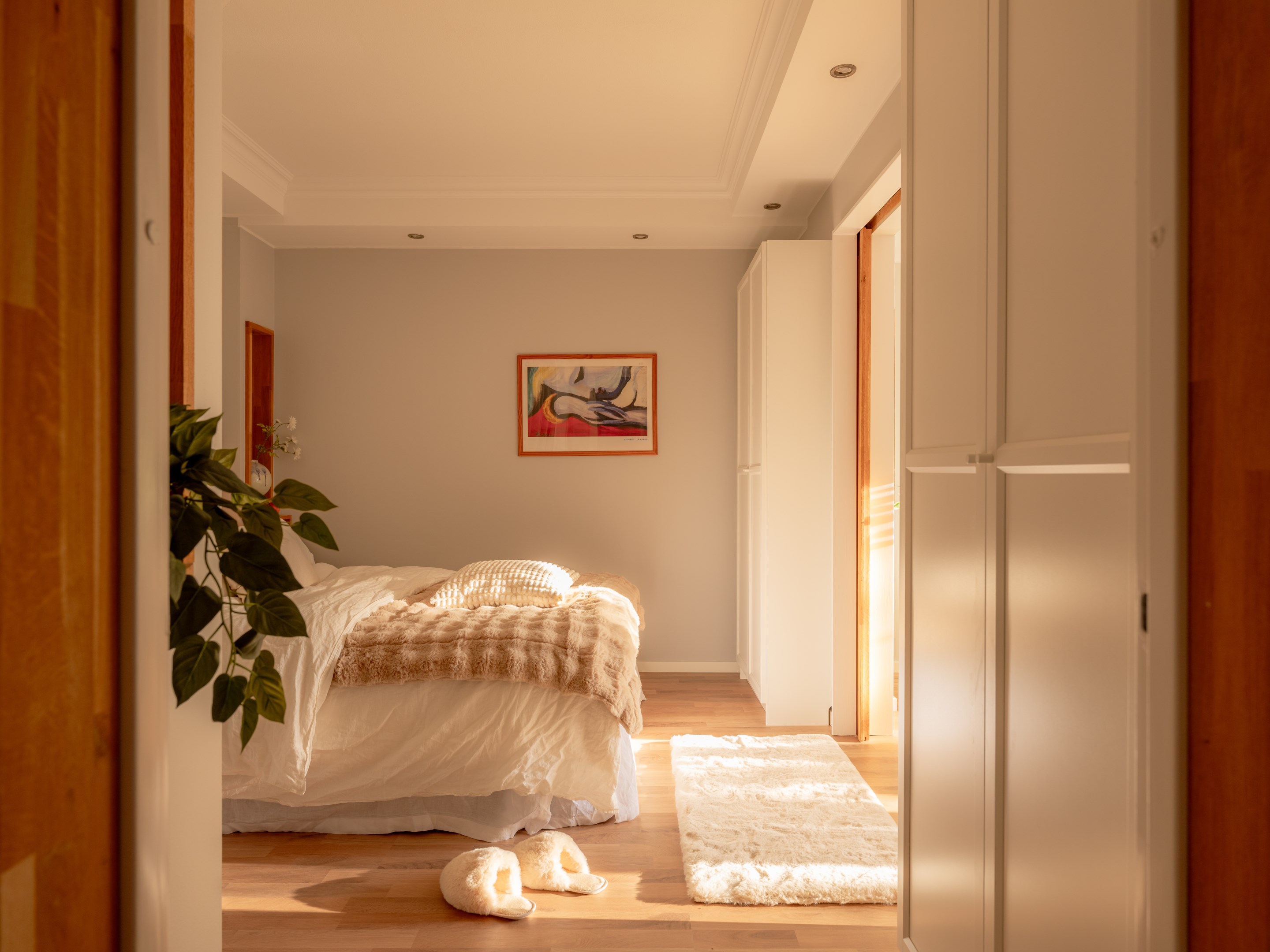 Bostadsbild från Rävsnäsvägen 56, Till salu i Örby, Stockholm