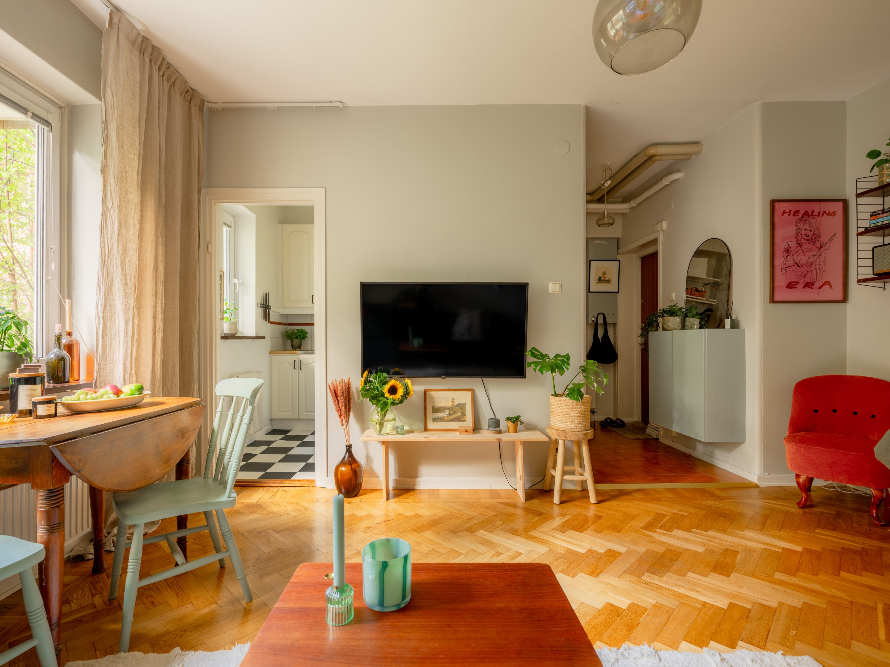 Bostadsbild från Sparbanksvägen 40, Till salu i Hägerstensåsen, Stockholm