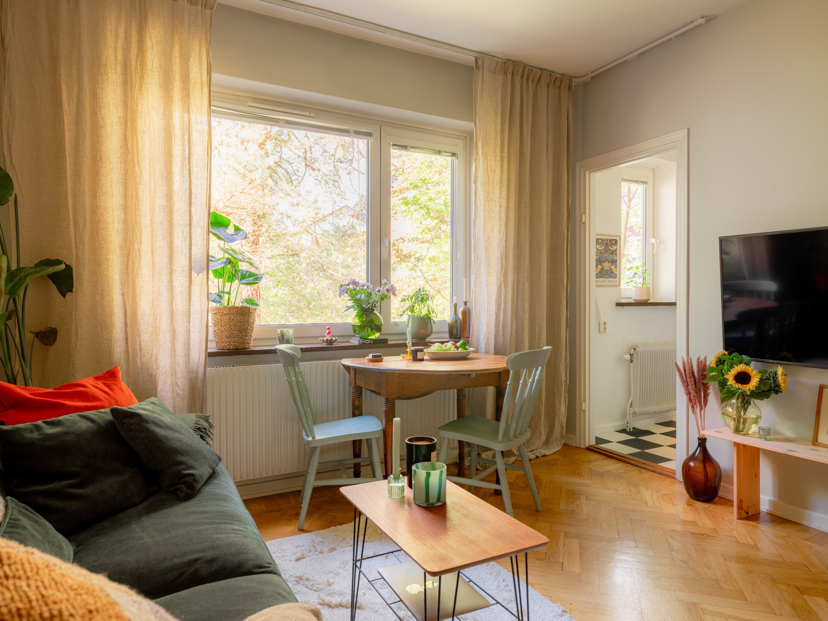 Bostadsbild från Sparbanksvägen 40, Till salu i Hägerstensåsen, Stockholm