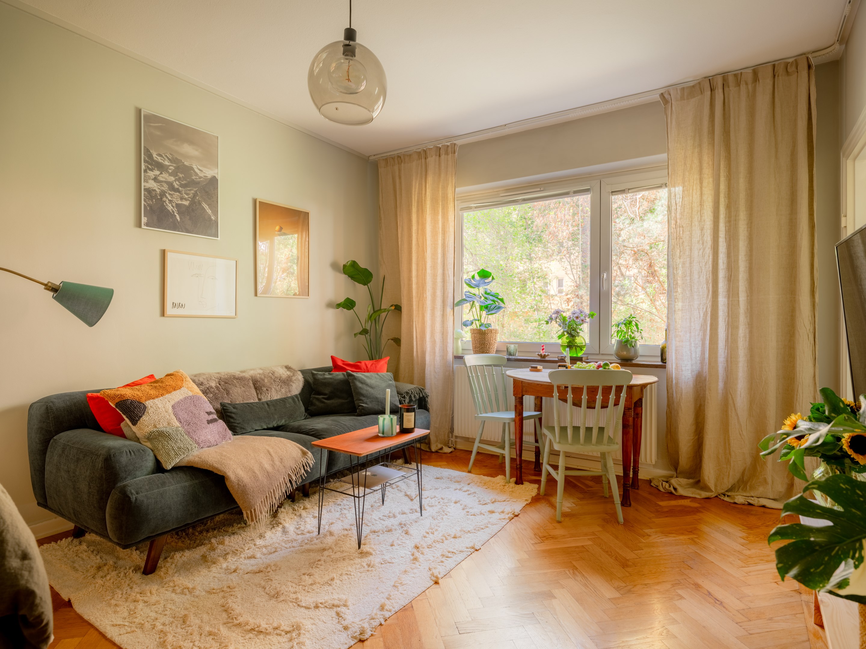 Bostadsbild från Sparbanksvägen 40, Till salu i Hägerstensåsen, Stockholm