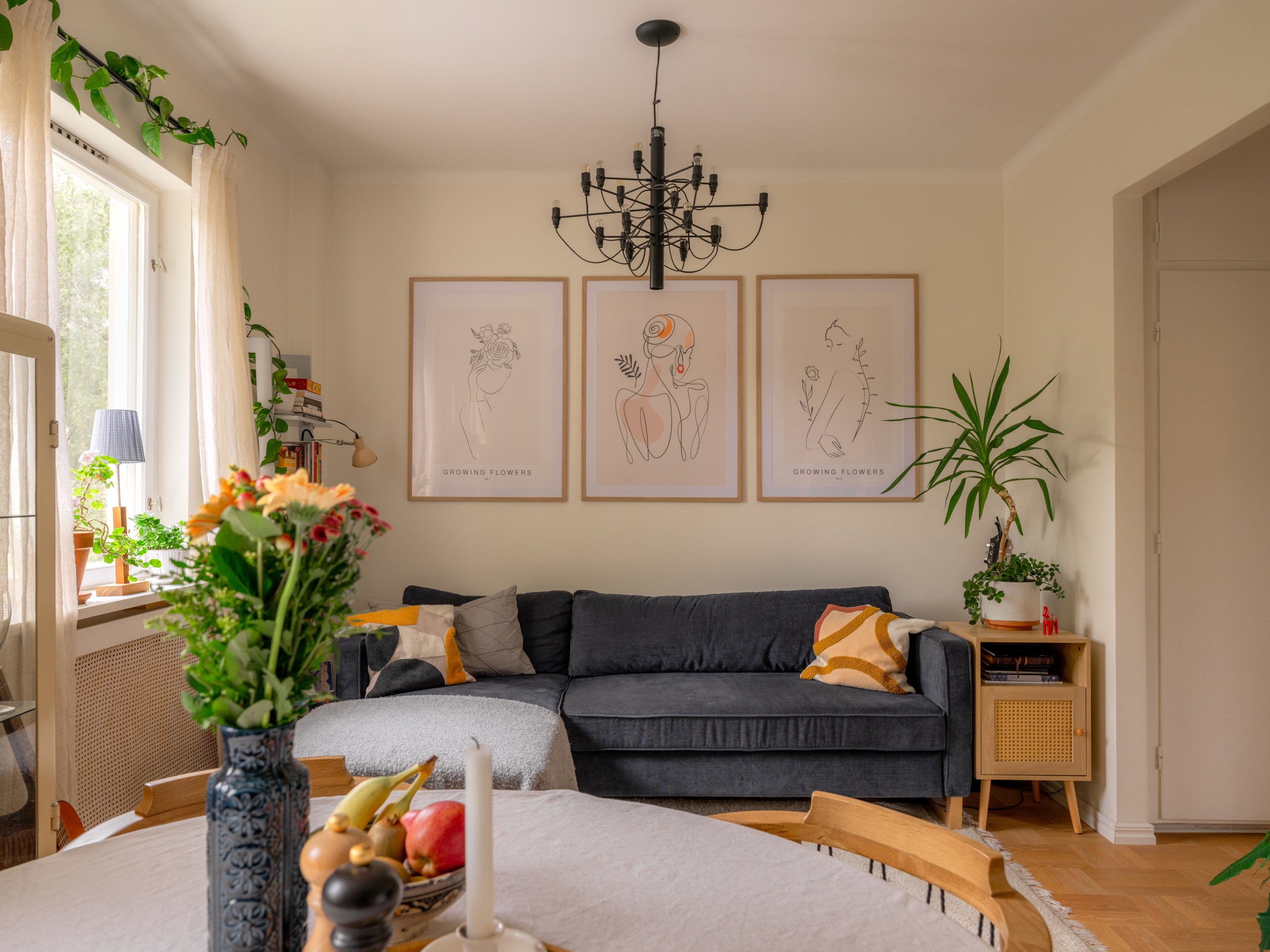 Bostadsbild från Cedergrensvägen 38, Till salu i Midsommarkransen, Stockholm