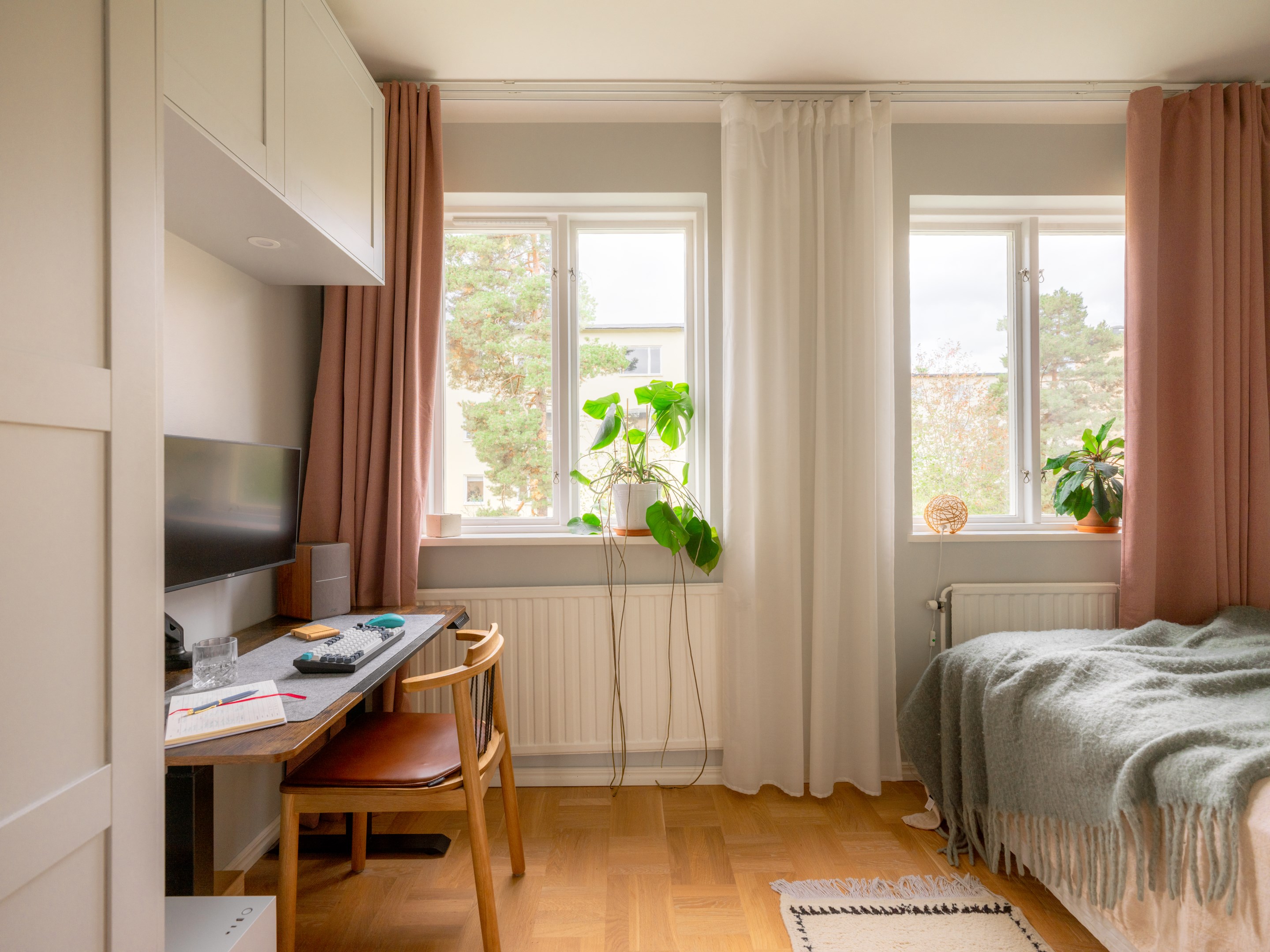 Bostadsbild från Cedergrensvägen 38, Till salu i Midsommarkransen, Stockholm