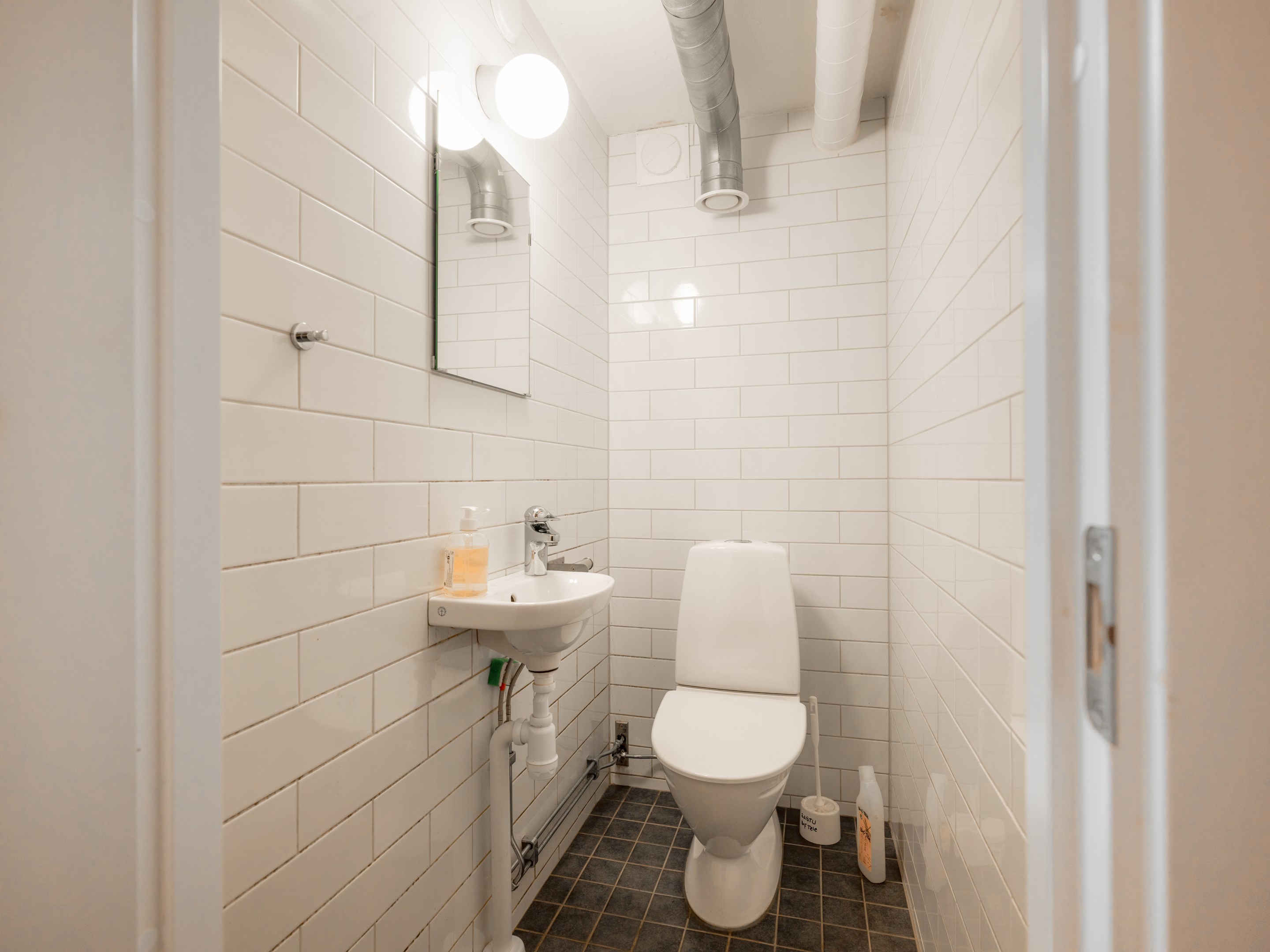 Bostadsbild från Cedergrensvägen 38, Till salu i Midsommarkransen, Stockholm
