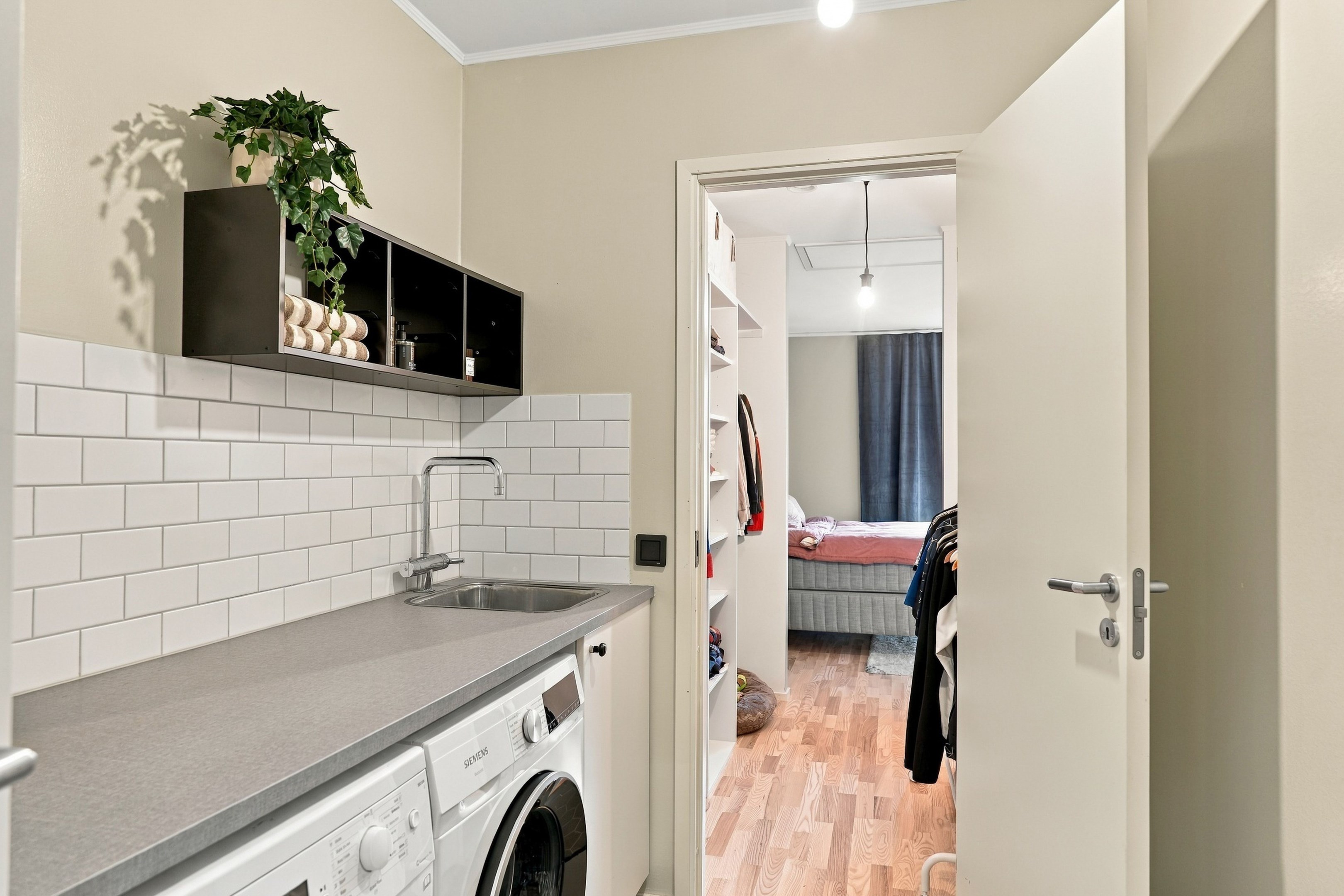 Bostadsbild från Torpsvängen 18, Till salu i Lindbacken, Uppsala