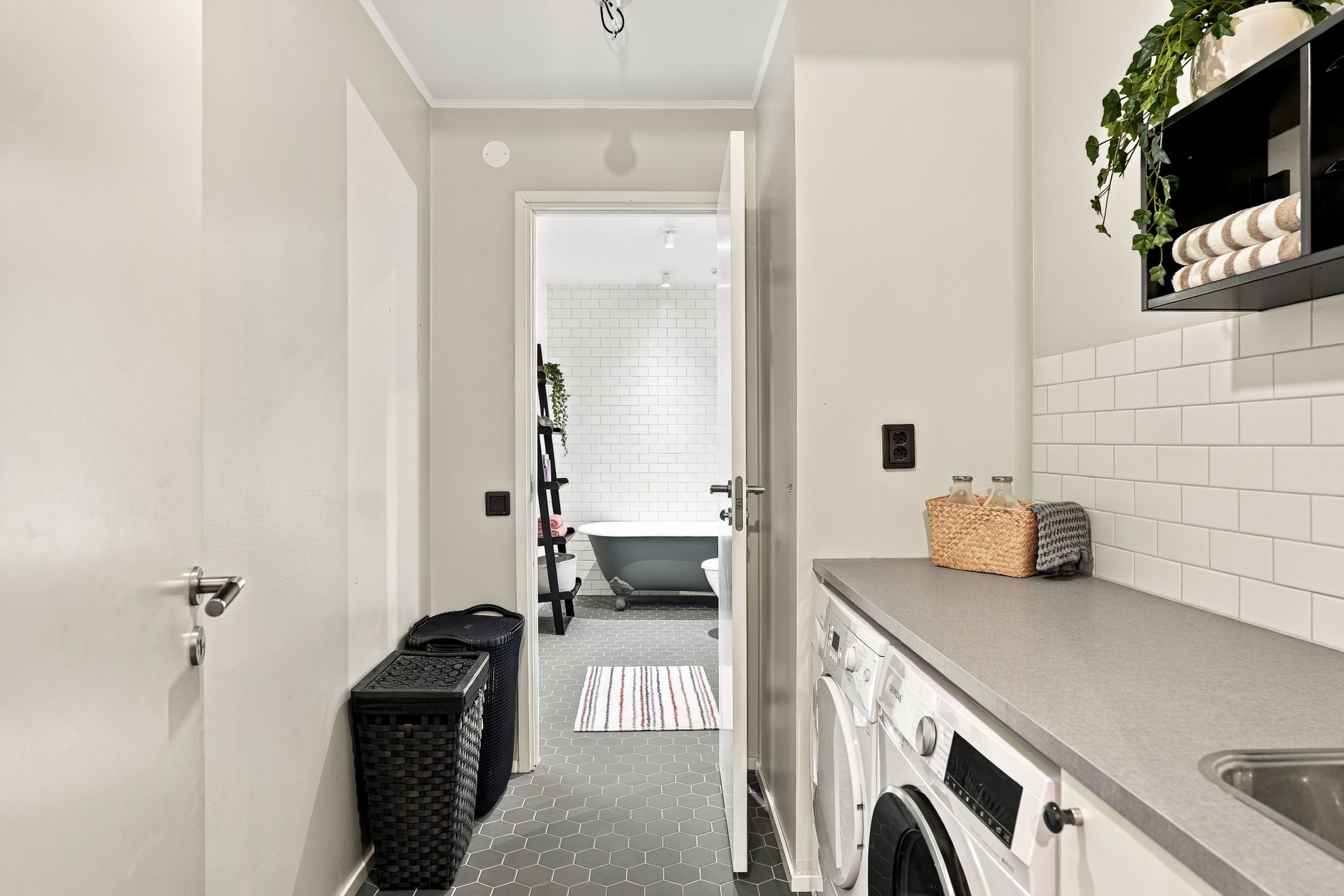 Bostadsbild från Torpsvängen 18, Till salu i Lindbacken, Uppsala