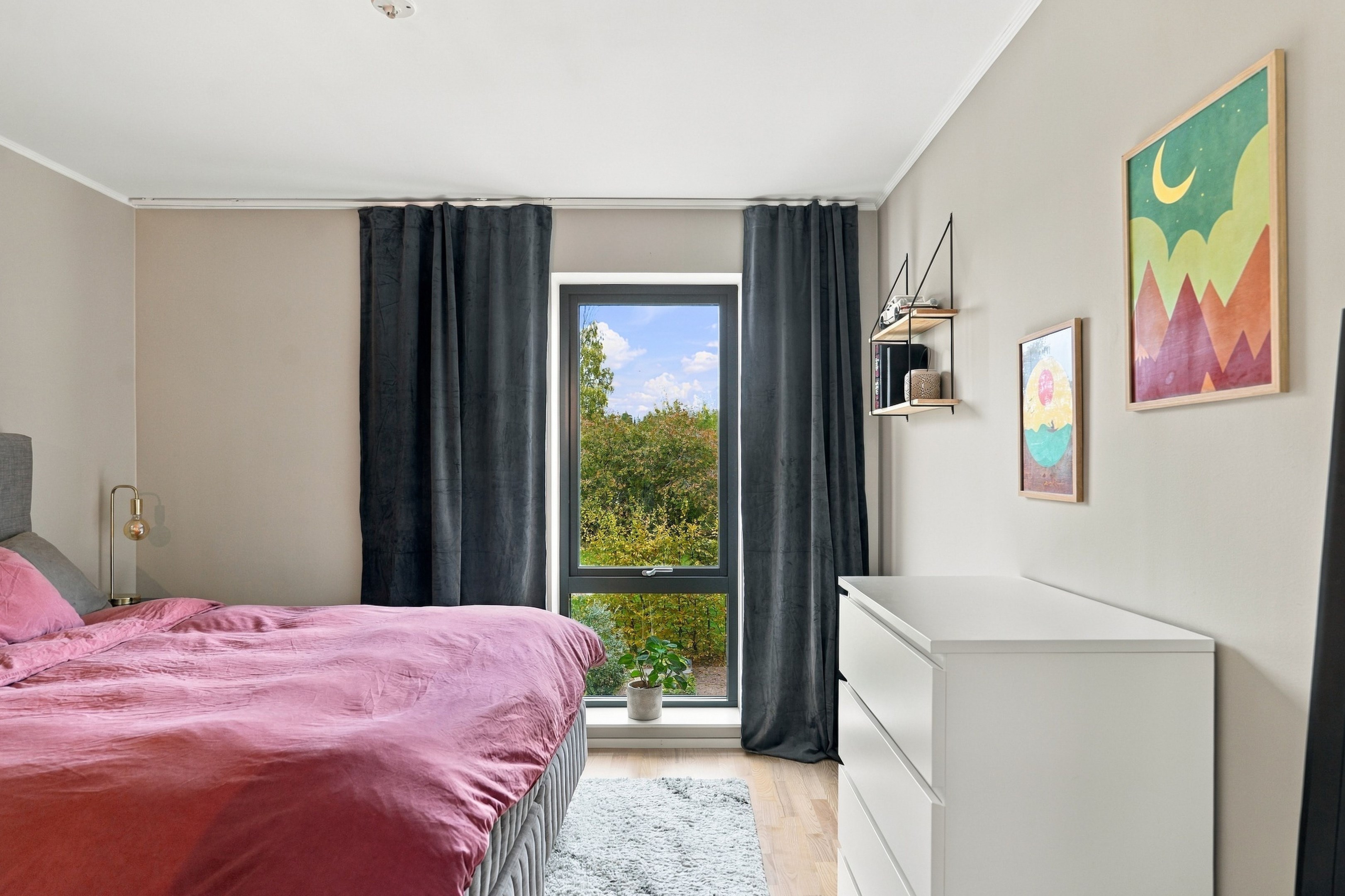 Bostadsbild från Torpsvängen 18, Till salu i Lindbacken, Uppsala
