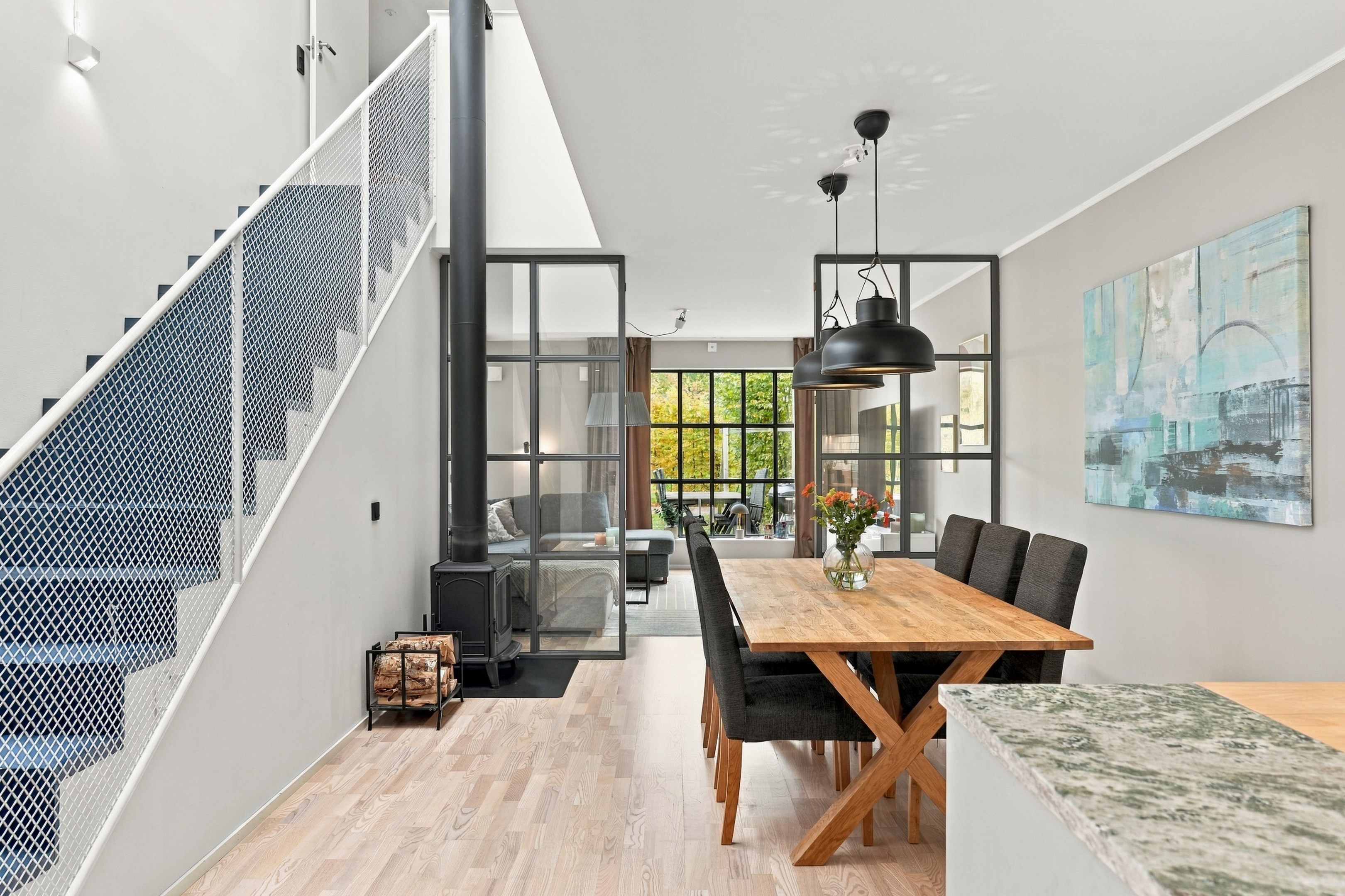 Bostadsbild från Torpsvängen 18, Till salu i Lindbacken, Uppsala