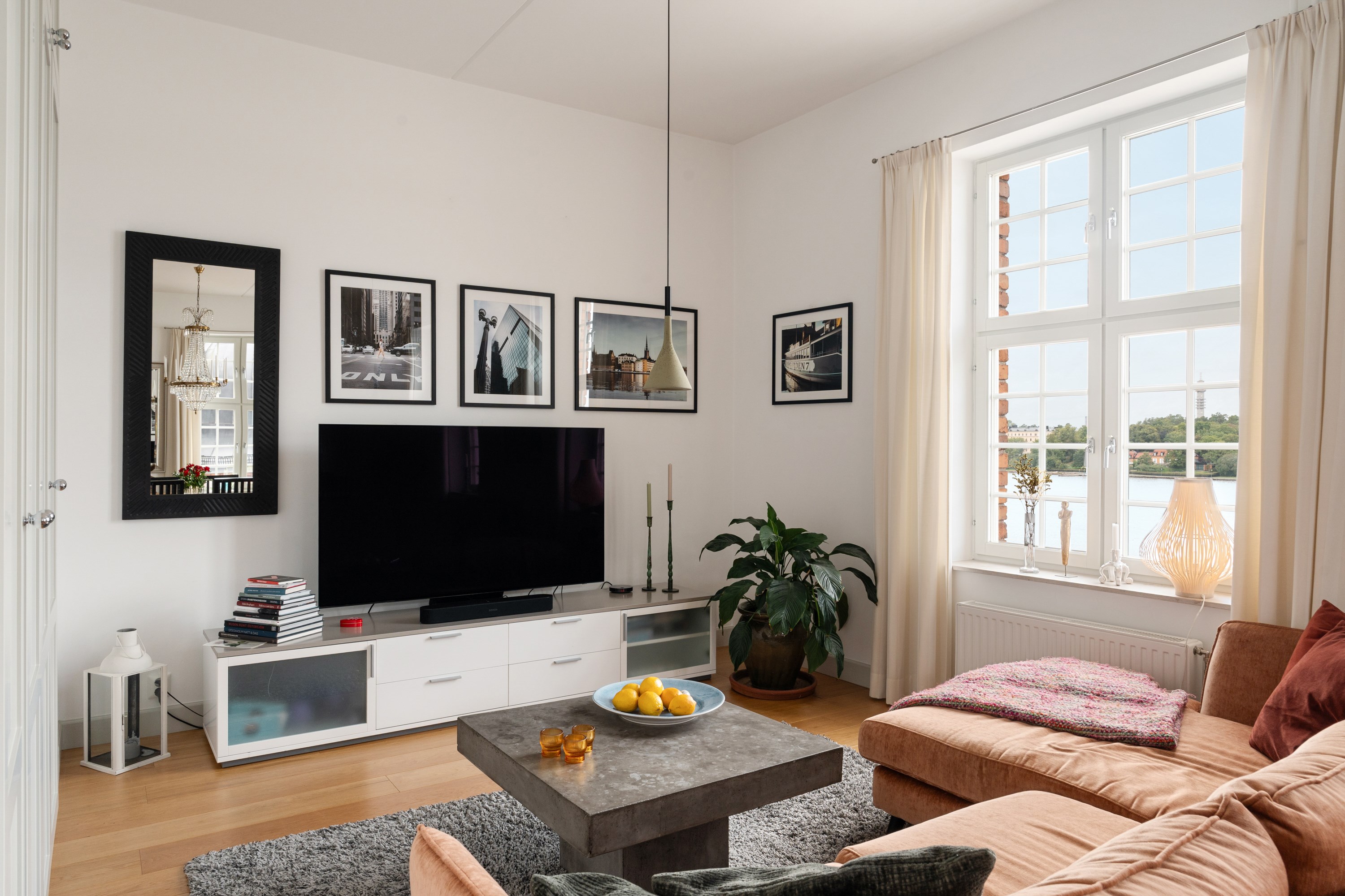 Bostadsbild från Mjölnarvägen 24, Såld i , Nacka