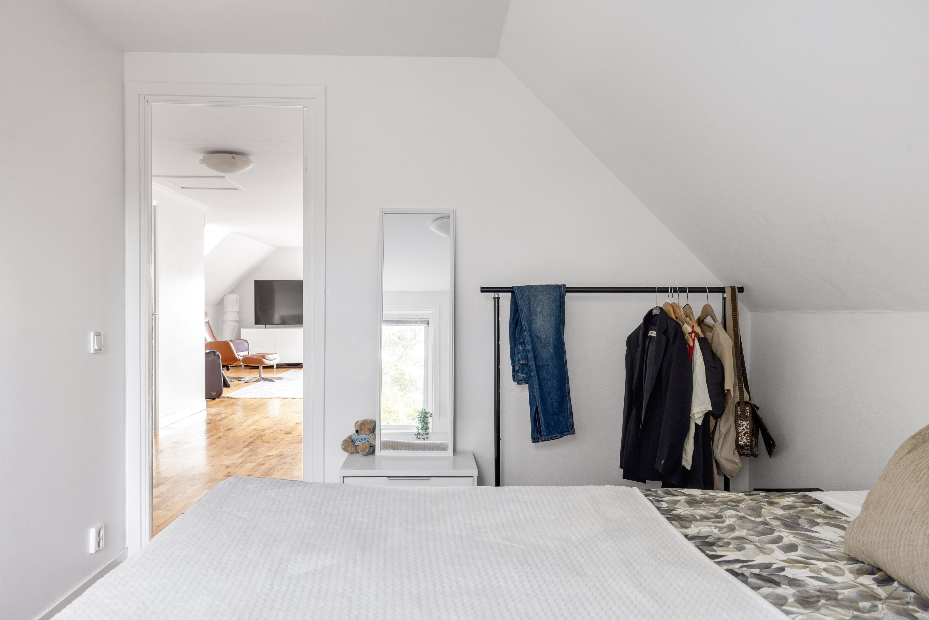 Bostadsbild från Bertilsvägen 24, Till salu i Berthåga, Uppsala