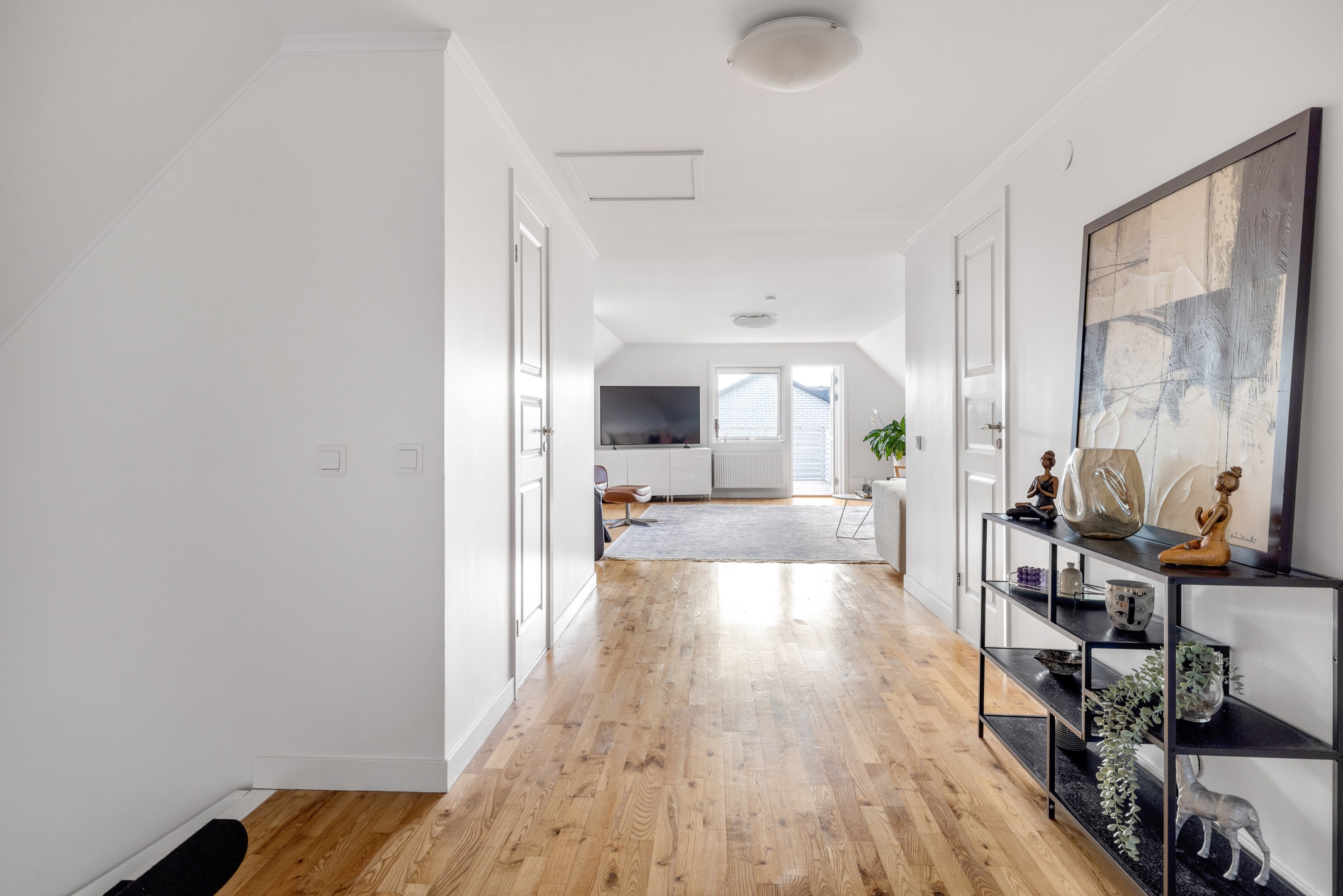 Bostadsbild från Bertilsvägen 24, Till salu i Berthåga, Uppsala