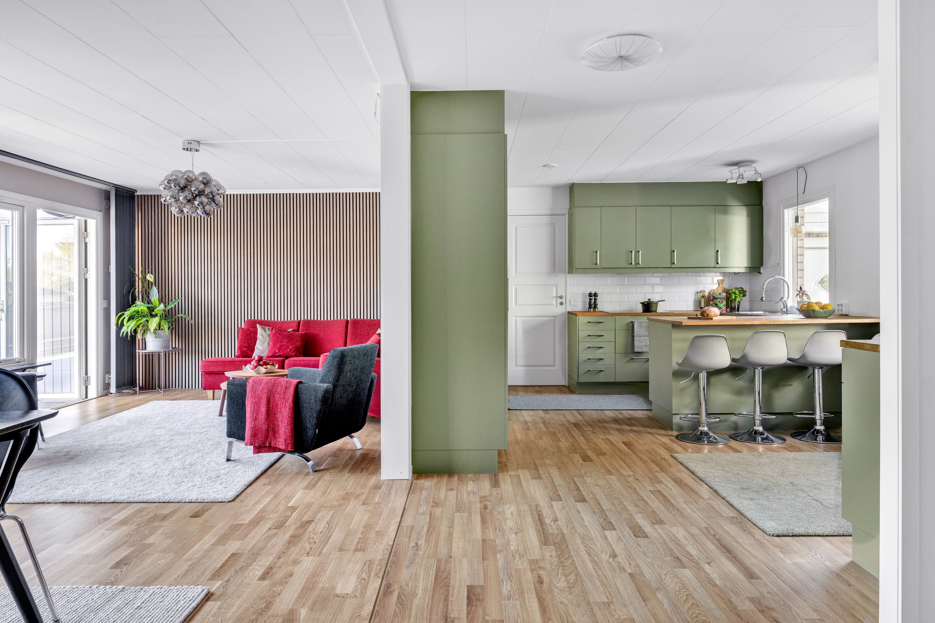 Bostadsbild från Bertilsvägen 24, Till salu i Berthåga, Uppsala