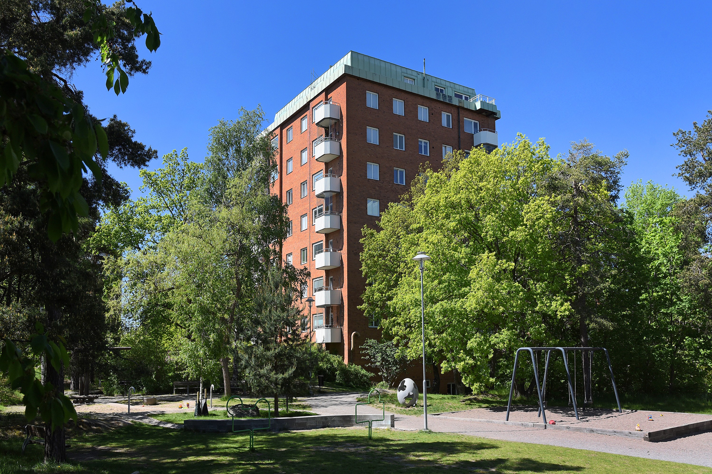 Lekplats i Miljöbild Finntorpsvägen