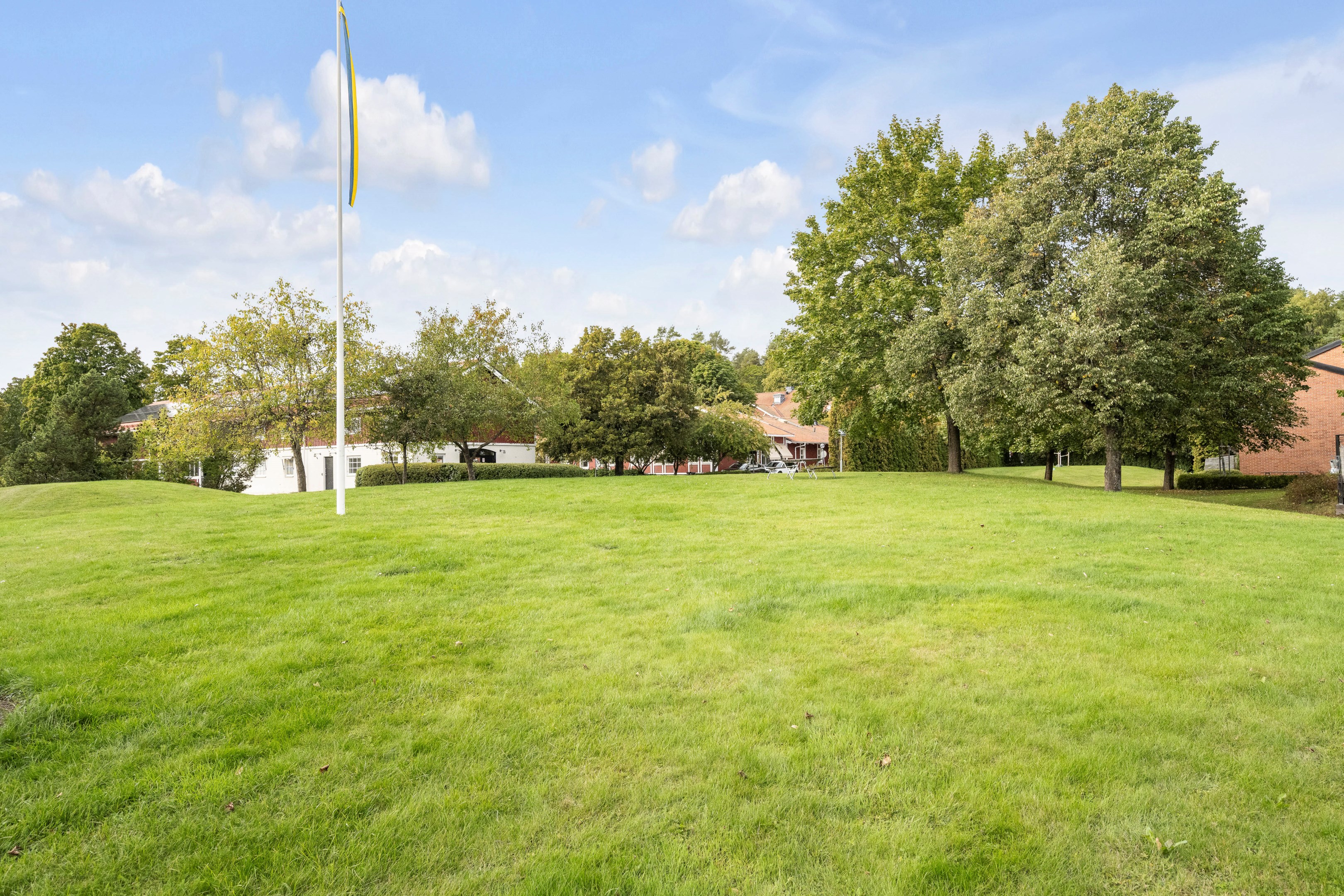 Bostadsbild från Von Bahrs väg 22, Till salu i Ling, Uppsala