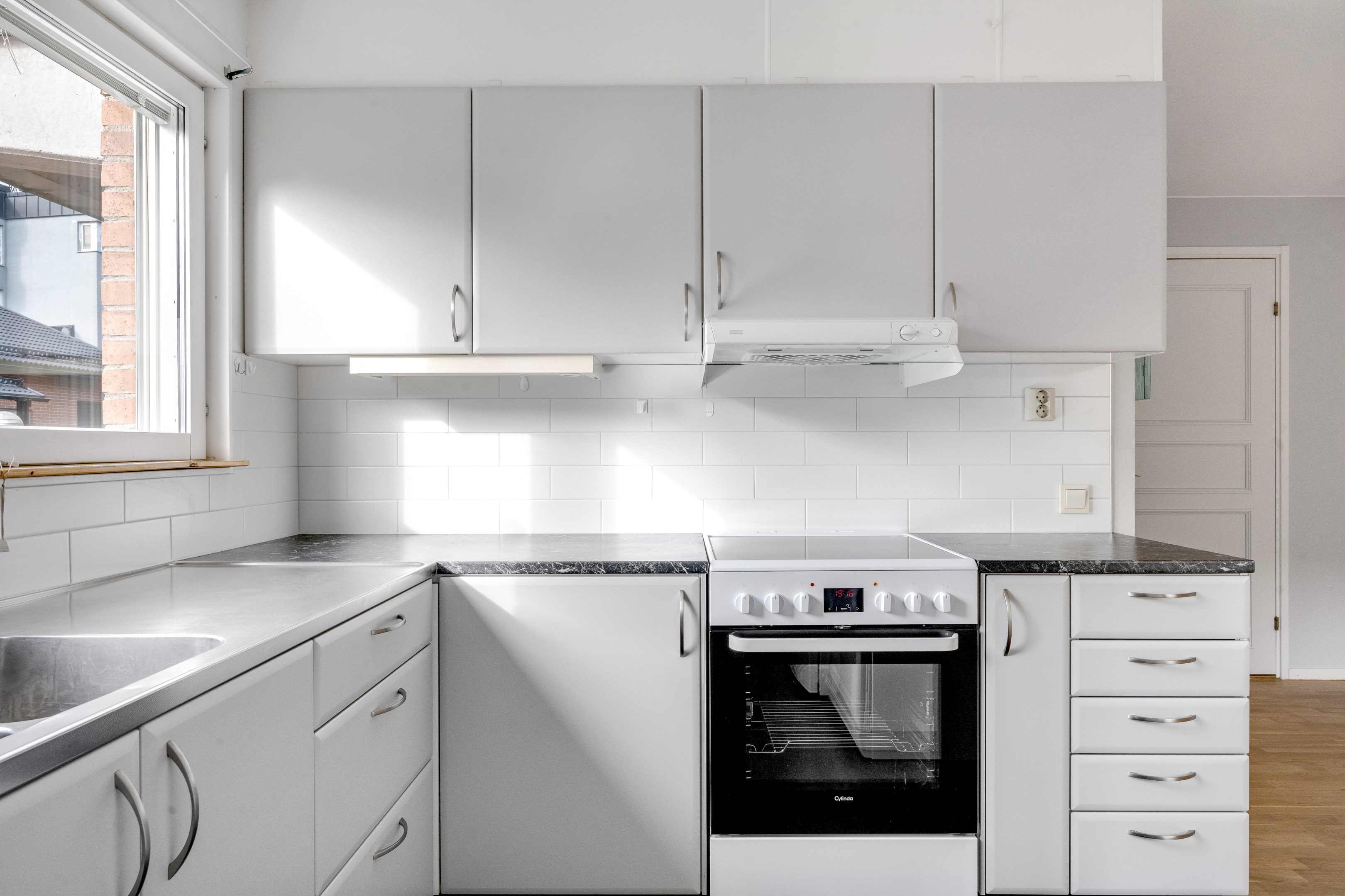 Bostadsbild från Von Bahrs väg 22, Till salu i Ling, Uppsala