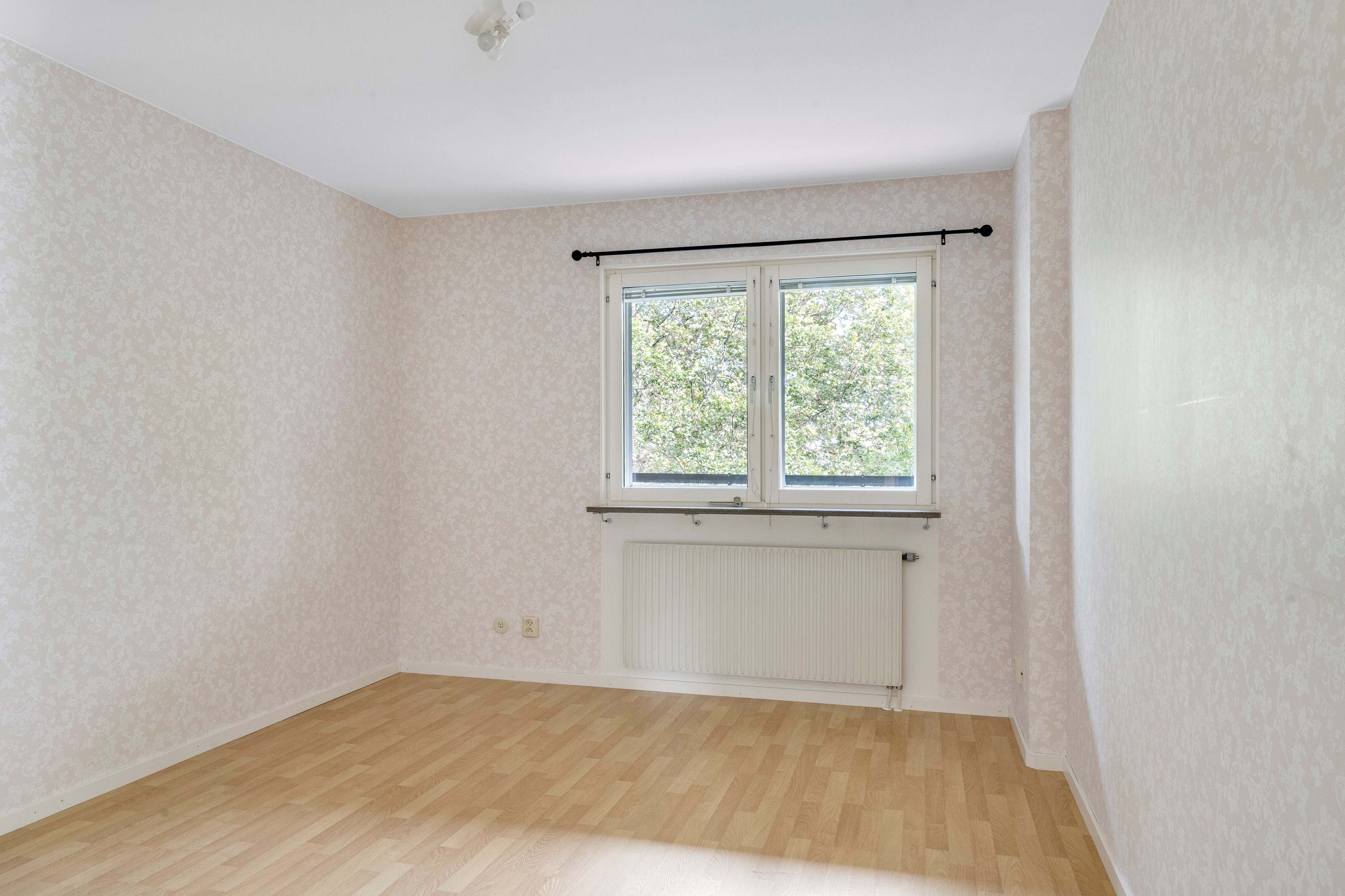 Bostadsbild från Von Bahrs väg 22, Till salu i Ling, Uppsala