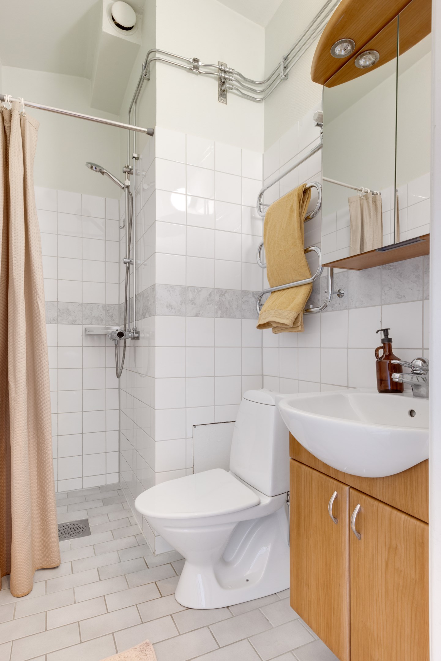 Bostadsbild från Fjärdhundragatan 58, Till salu i Tunabackar, Uppsala