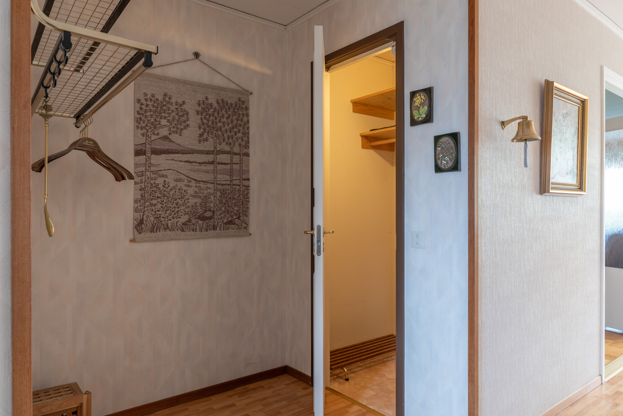 Bostadsbild från Lerkärlsgatan 8, Såld i Brandthovda, Västerås