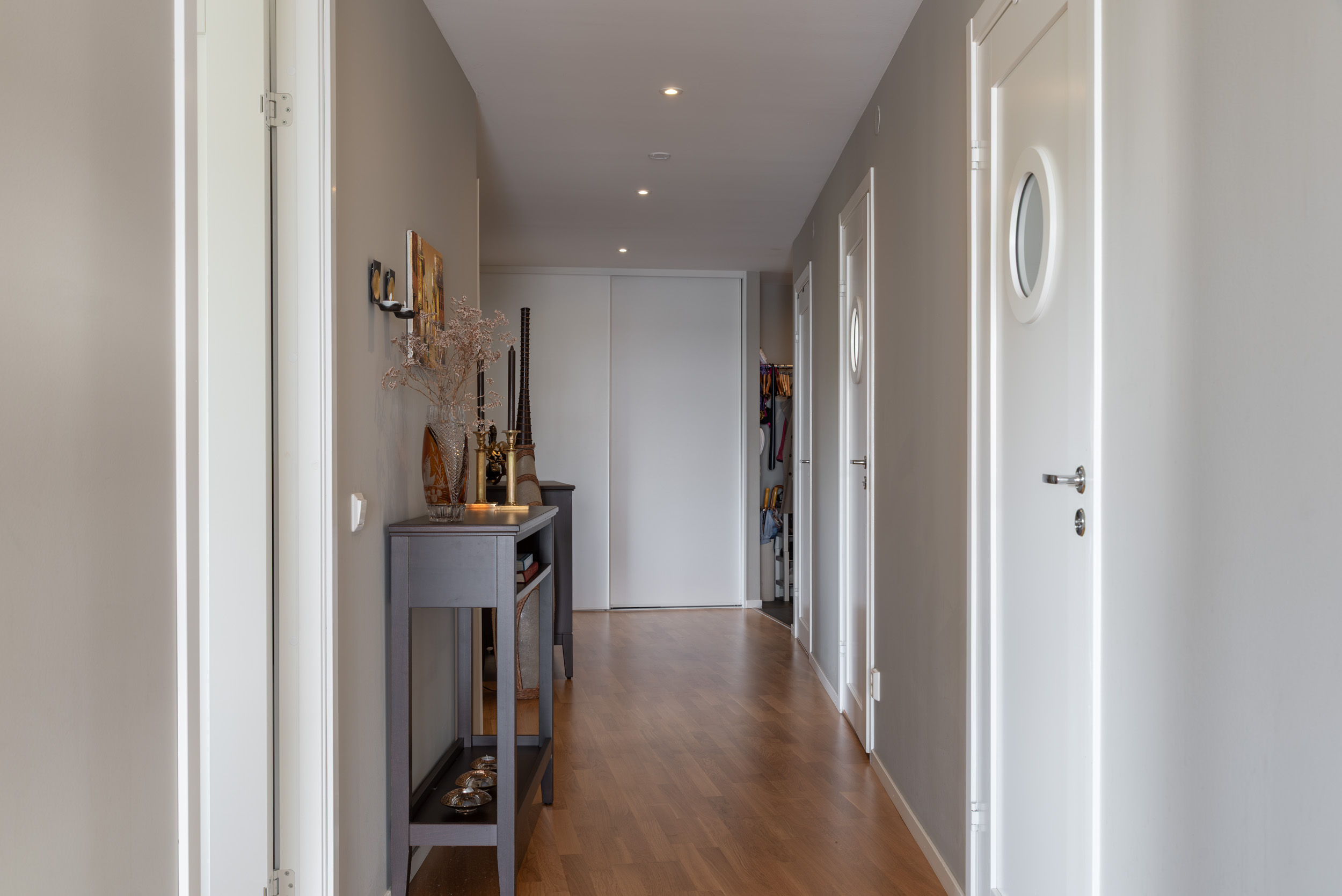 Bostadsbild från Öster Mälarstrands allé 144, Kommande i Öster Mälarstrand, Västerås