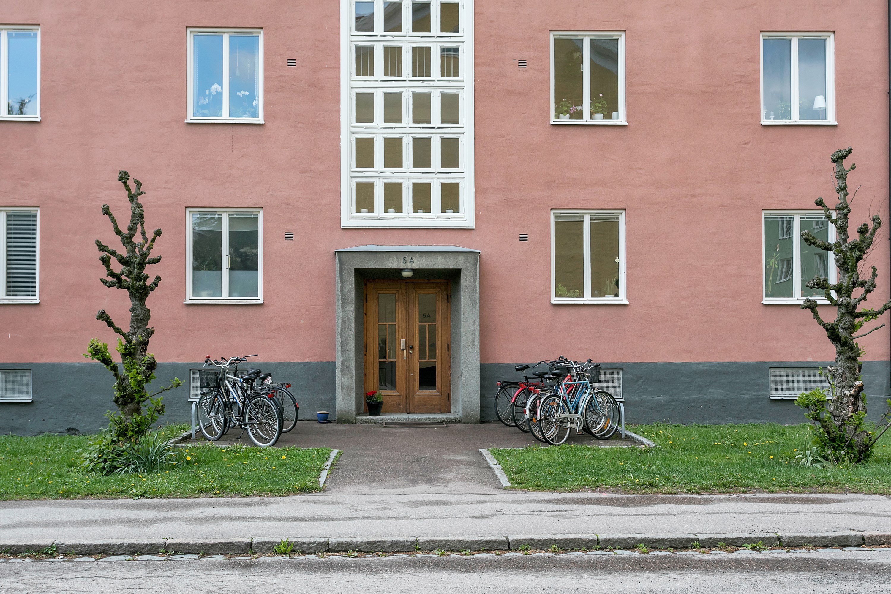 Bostadsbild från Salagatan 5A, Till salu i Höganäs, Uppsala