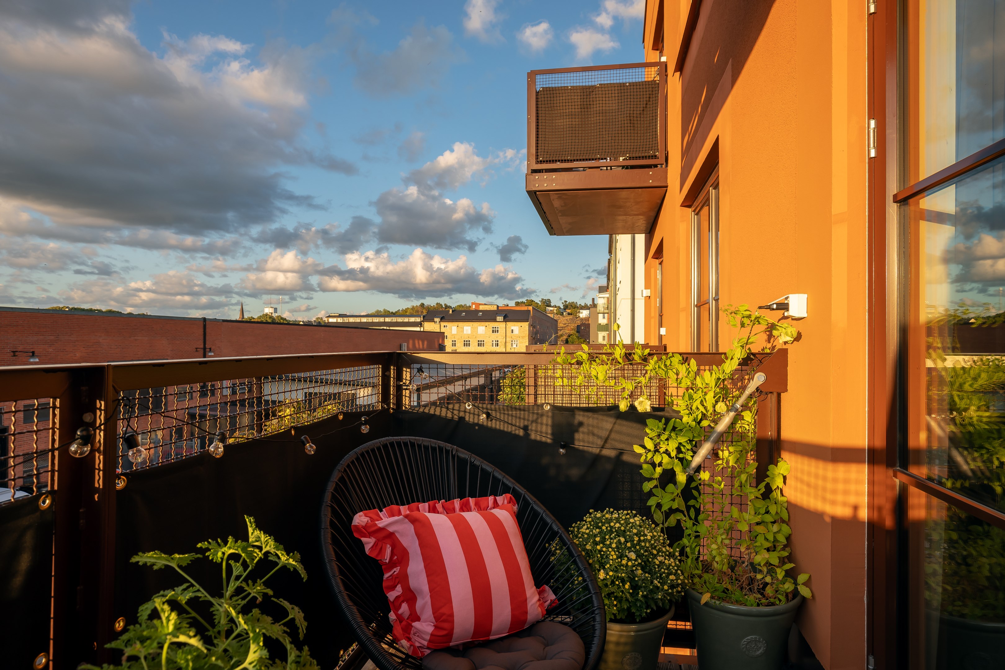 Bostadsbild från Chamottevägen 21, Till salu i Gustavsbergs - Porslinskvarteren, Värmdö