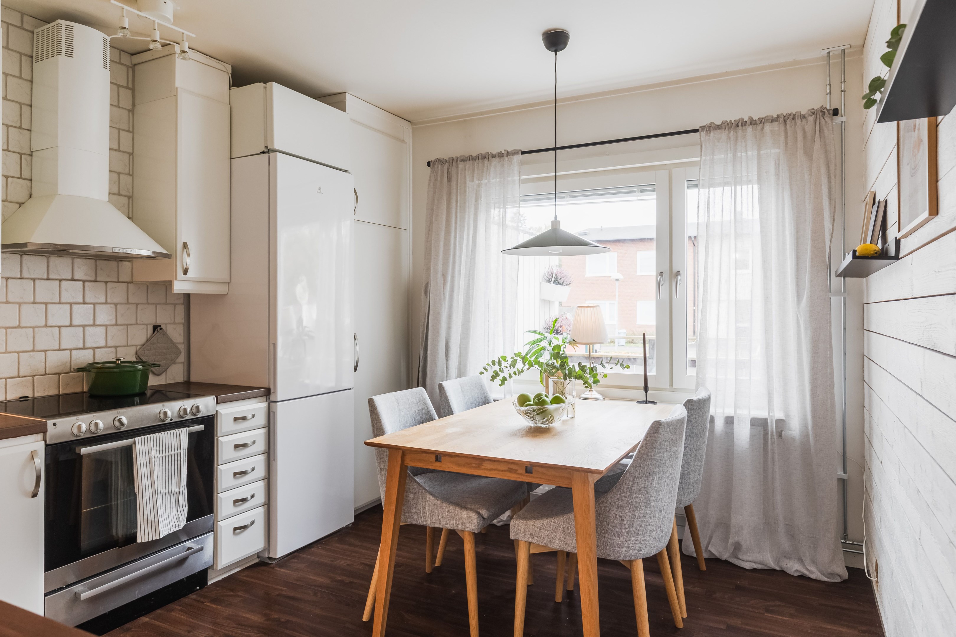 Bostadsbild från Körvelgatan 9B, Till salu i Årsta, Uppsala