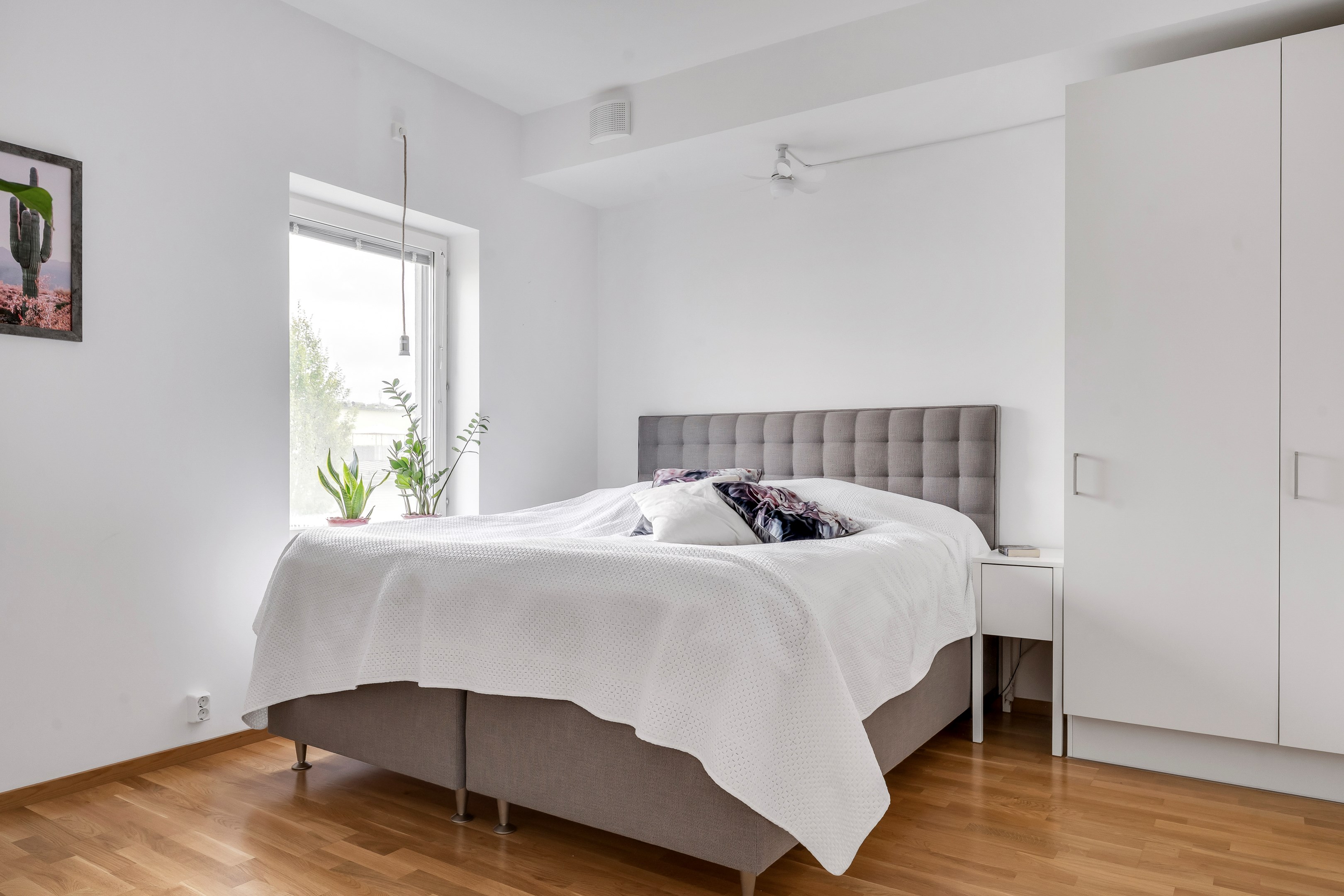 Bostadsbild från Herrhagsvägen 195, Till salu i Herrhagen, Uppsala