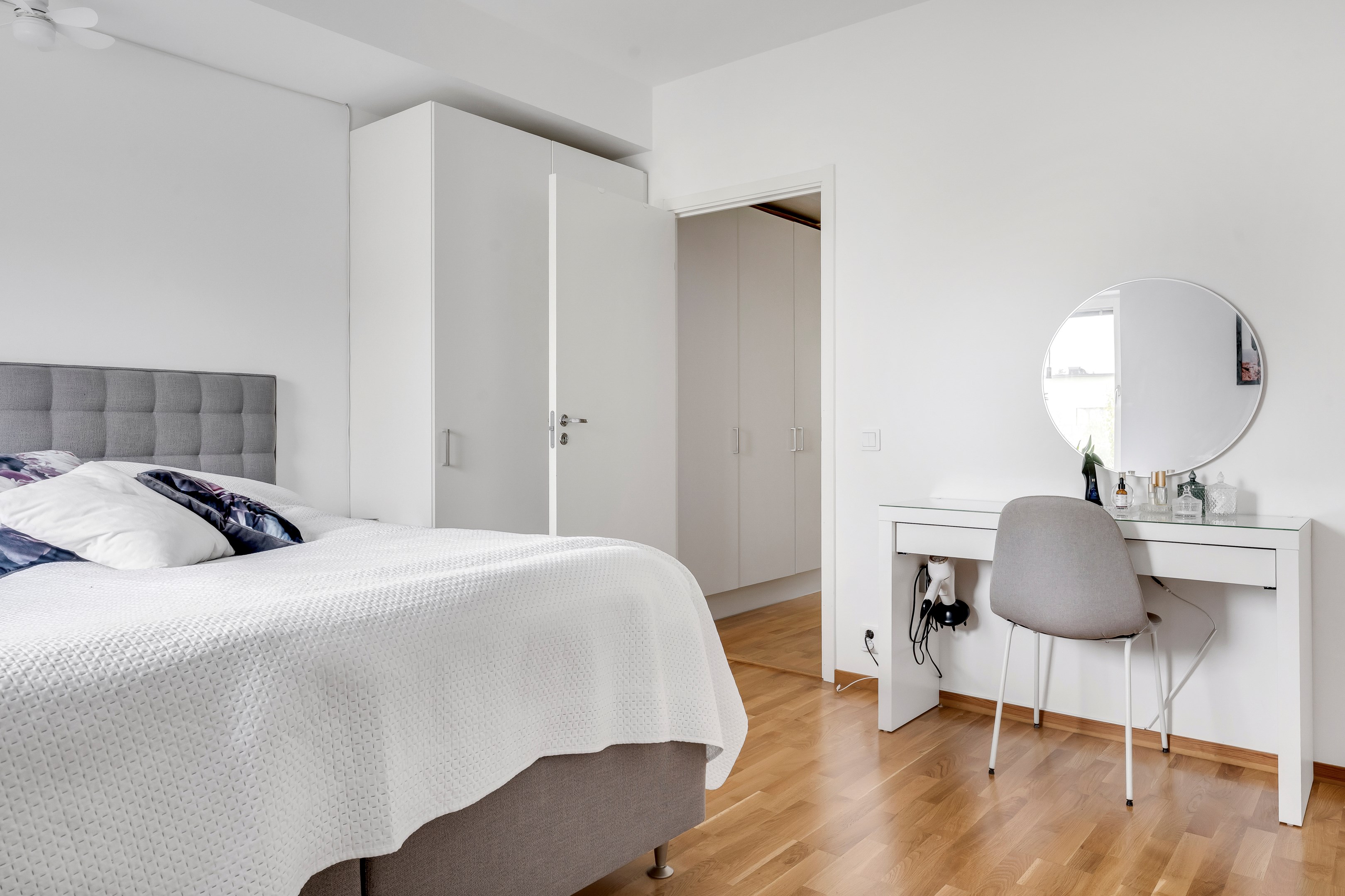 Bostadsbild från Herrhagsvägen 195, Till salu i Herrhagen, Uppsala