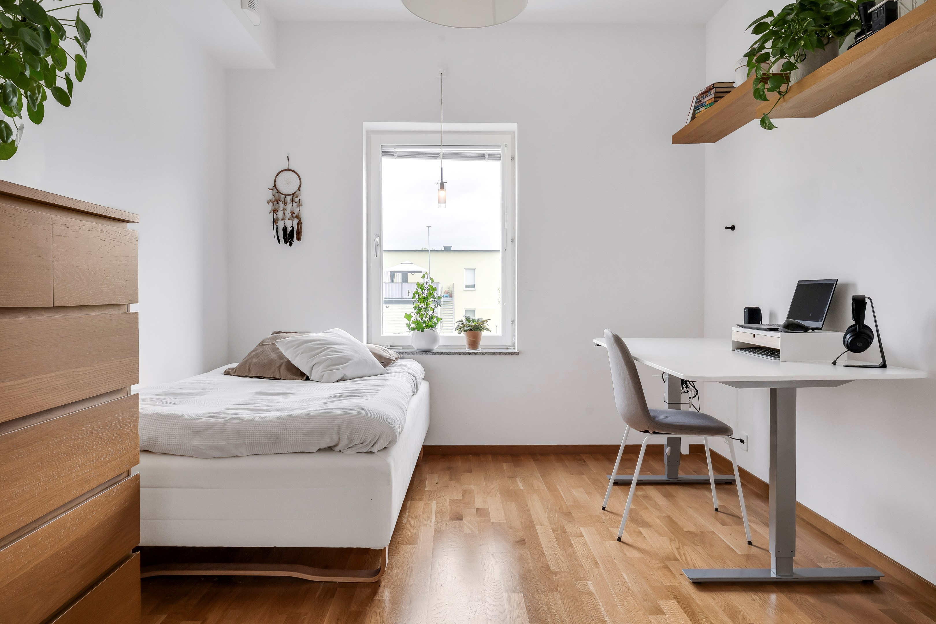 Bostadsbild från Herrhagsvägen 195, Till salu i Herrhagen, Uppsala
