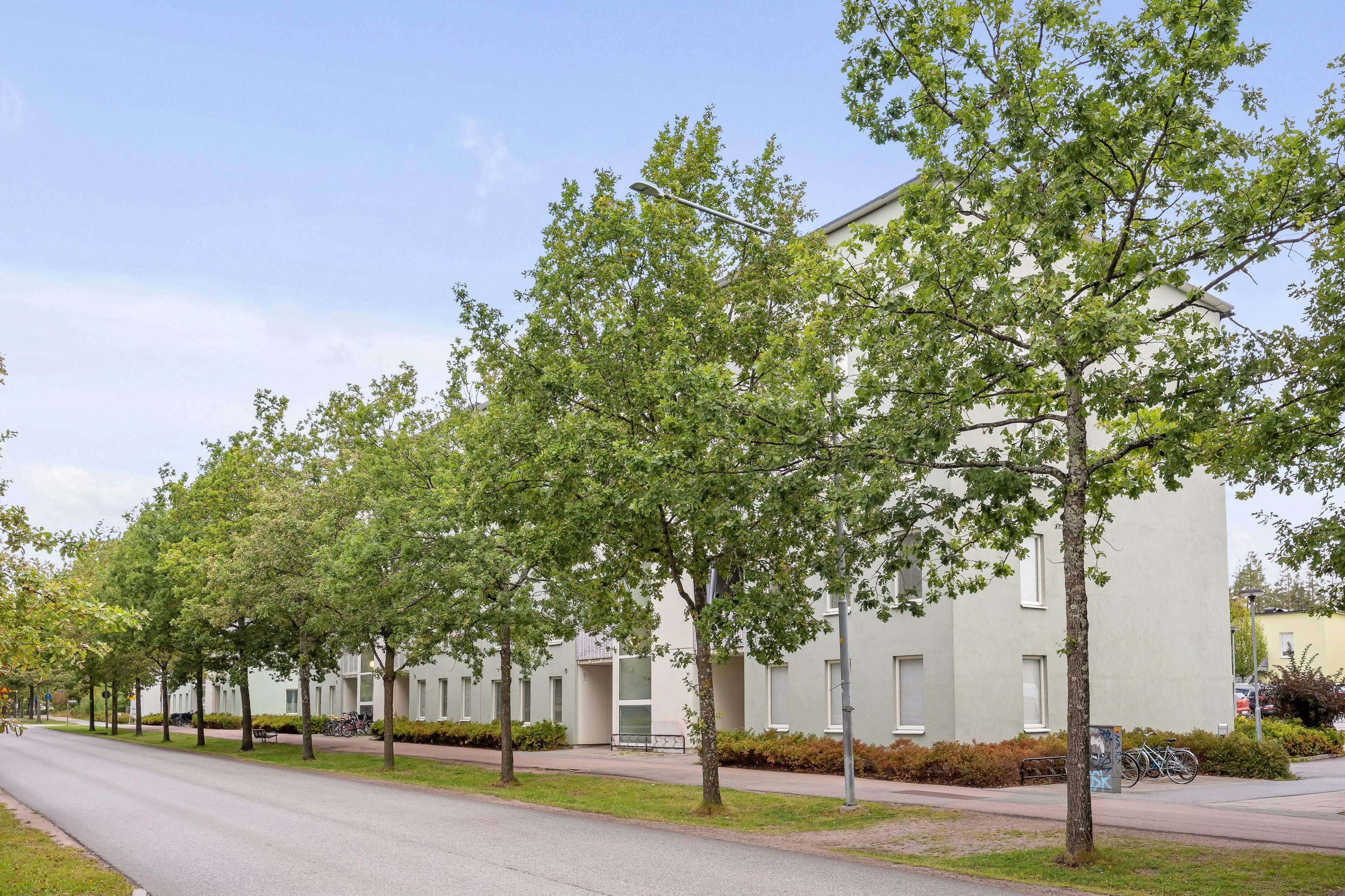 Bostadsbild från Herrhagsvägen 195, Till salu i Herrhagen, Uppsala