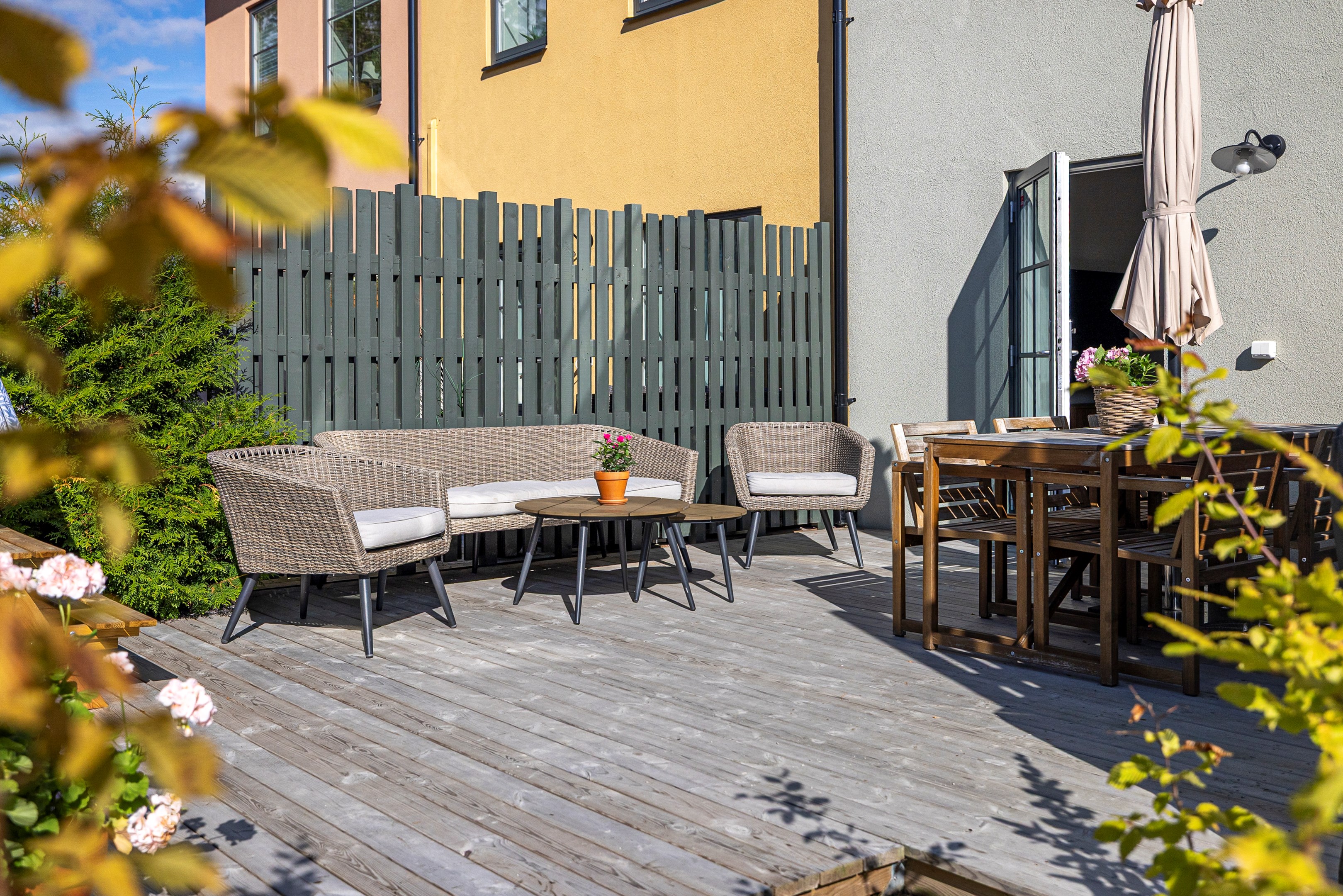 Bostadsbild från Gyllenstiernas allé 119, Till salu i Steninge slottsby, Sigtuna