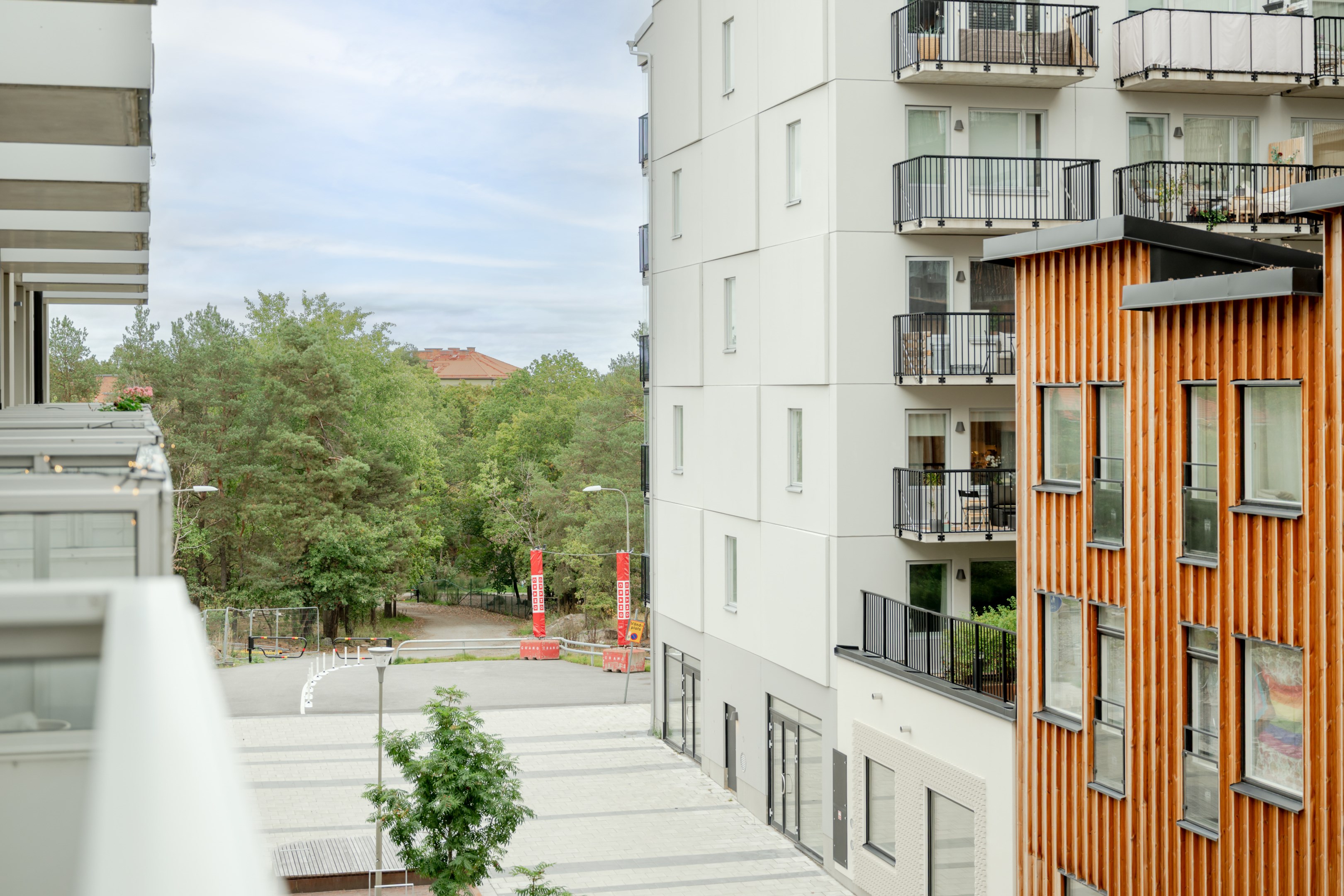 Bostadsbild från Radiusbacken 49, Kommande i Midsommarkransen, Stockholm
