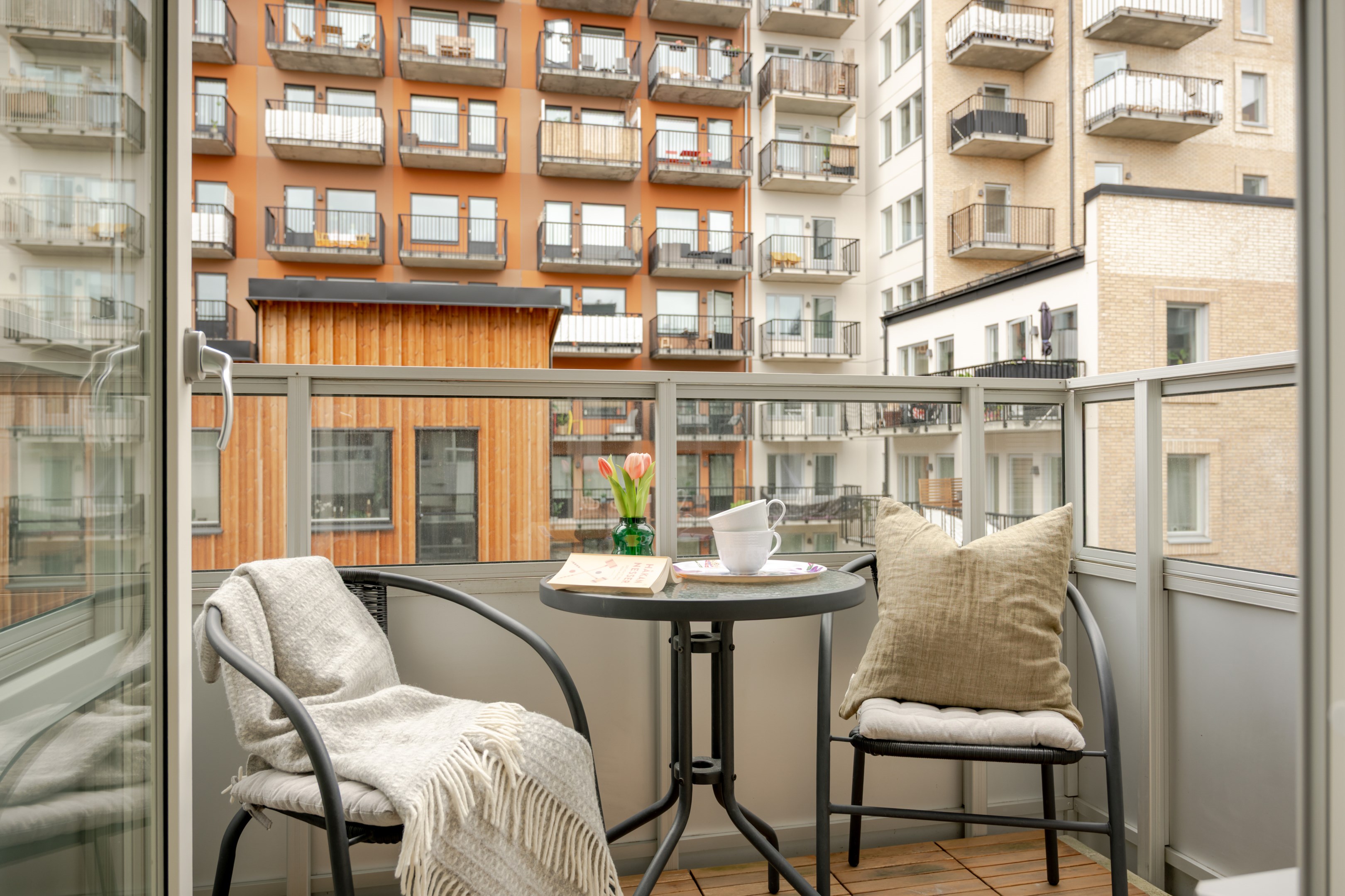 Bostadsbild från Radiusbacken 49, Kommande i Midsommarkransen, Stockholm