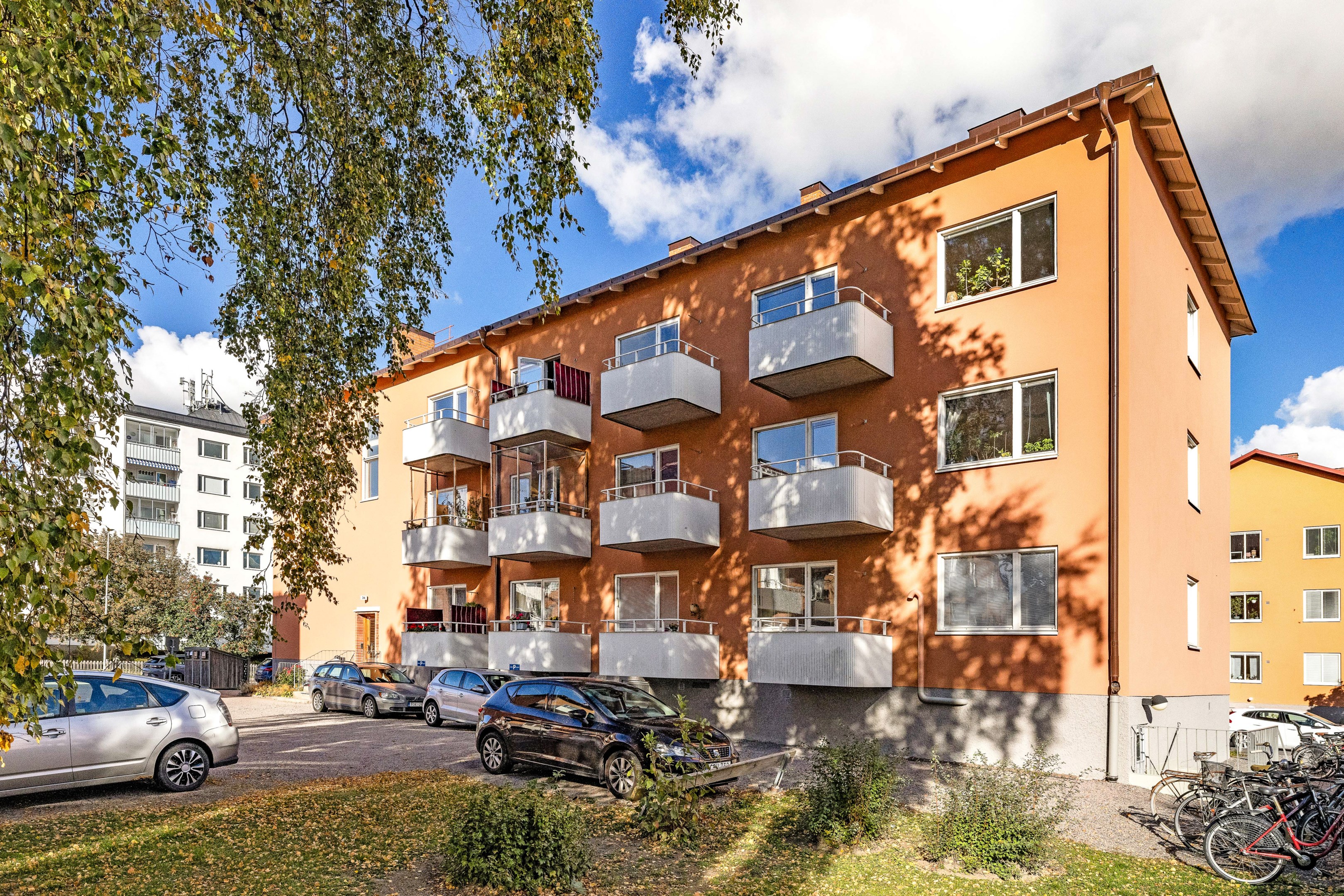Bostadsbild från Idrottsgatan 8, Till salu i Svartbäcken, Uppsala