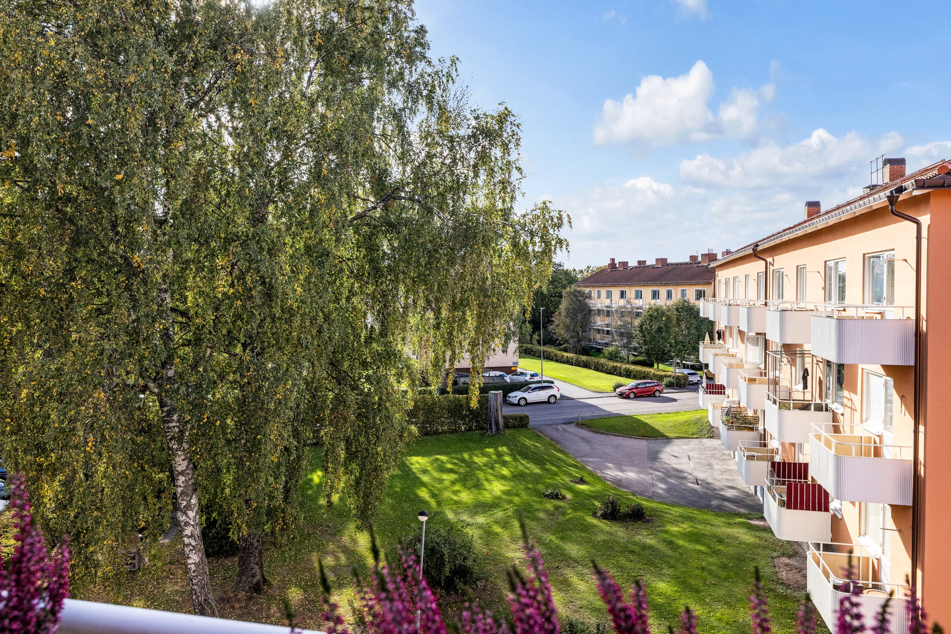Bostadsbild från Idrottsgatan 8, Till salu i Svartbäcken, Uppsala