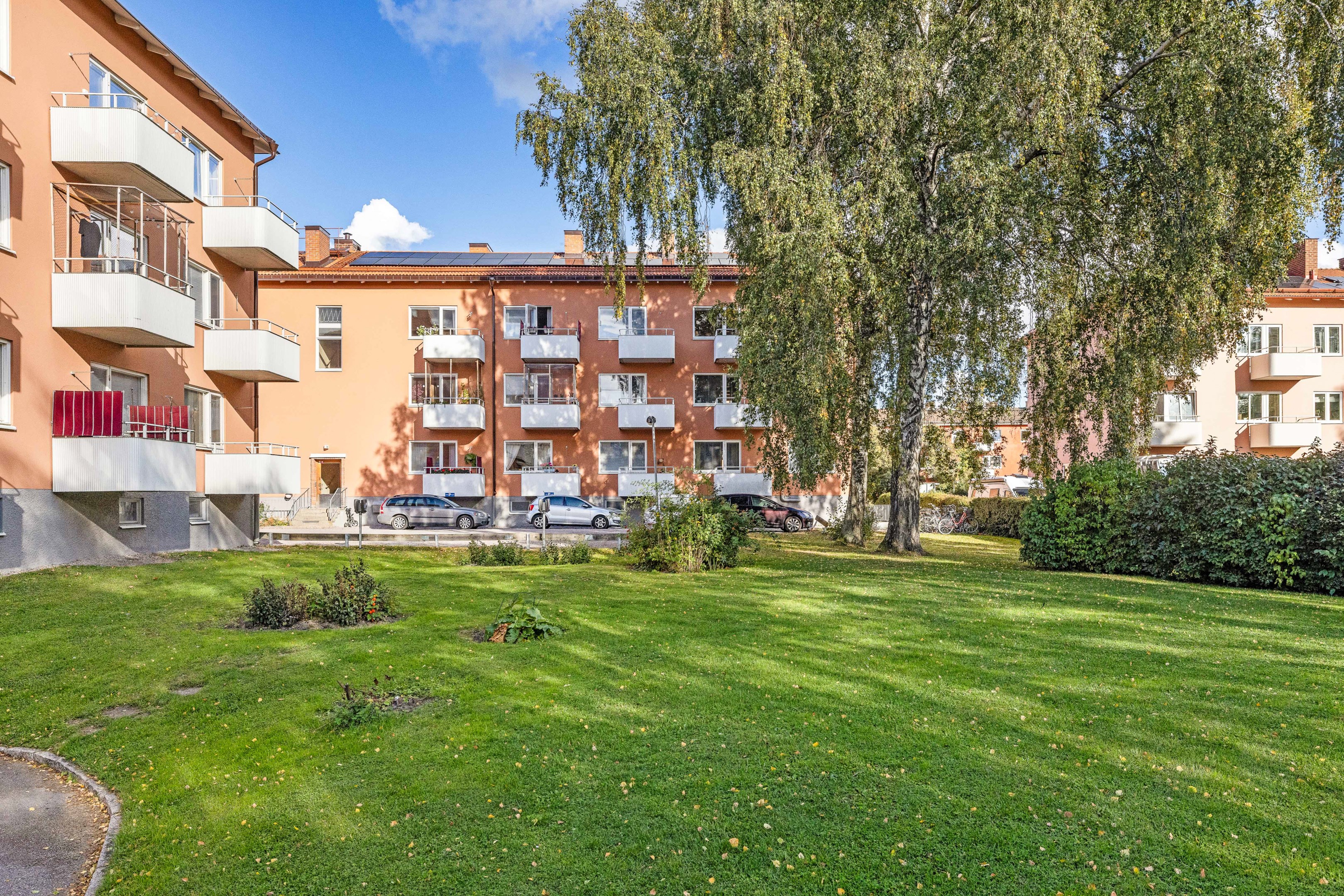 Bostadsbild från Idrottsgatan 8, Till salu i Svartbäcken, Uppsala