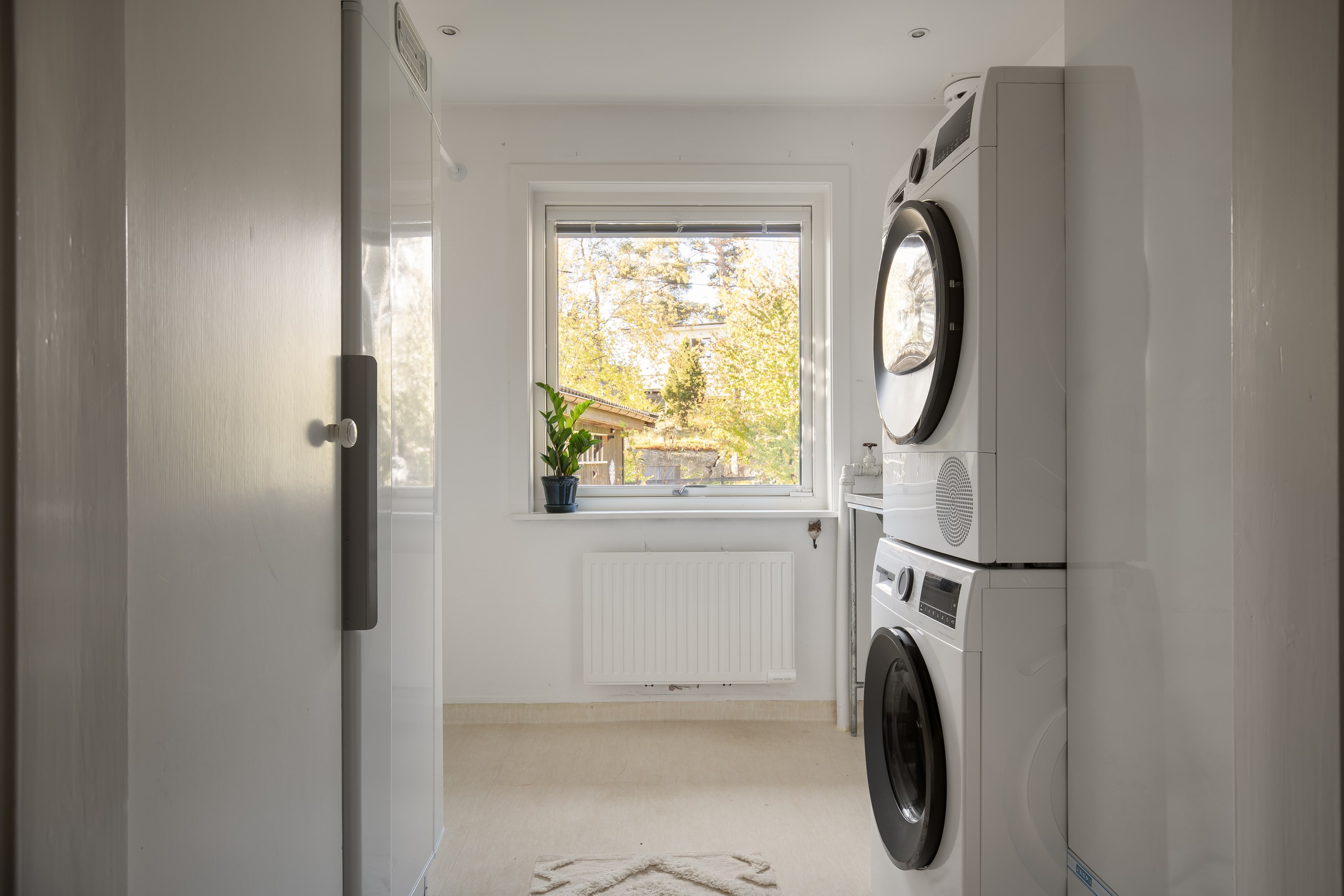 Bostadsbild från Solstigen 18, Till salu i Skuru, Nacka