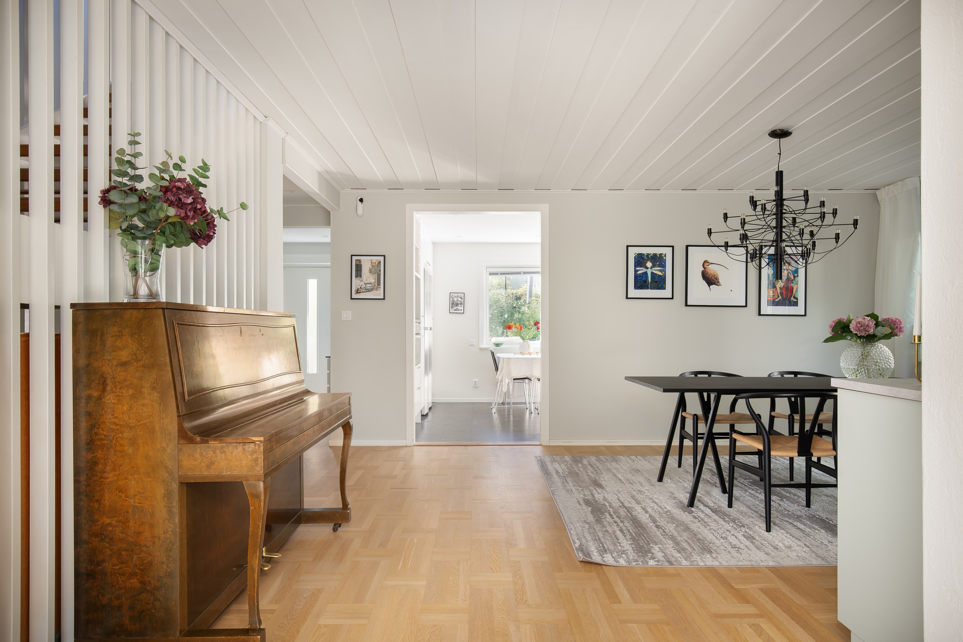 Bostadsbild från Solstigen 18, Till salu i Skuru, Nacka
